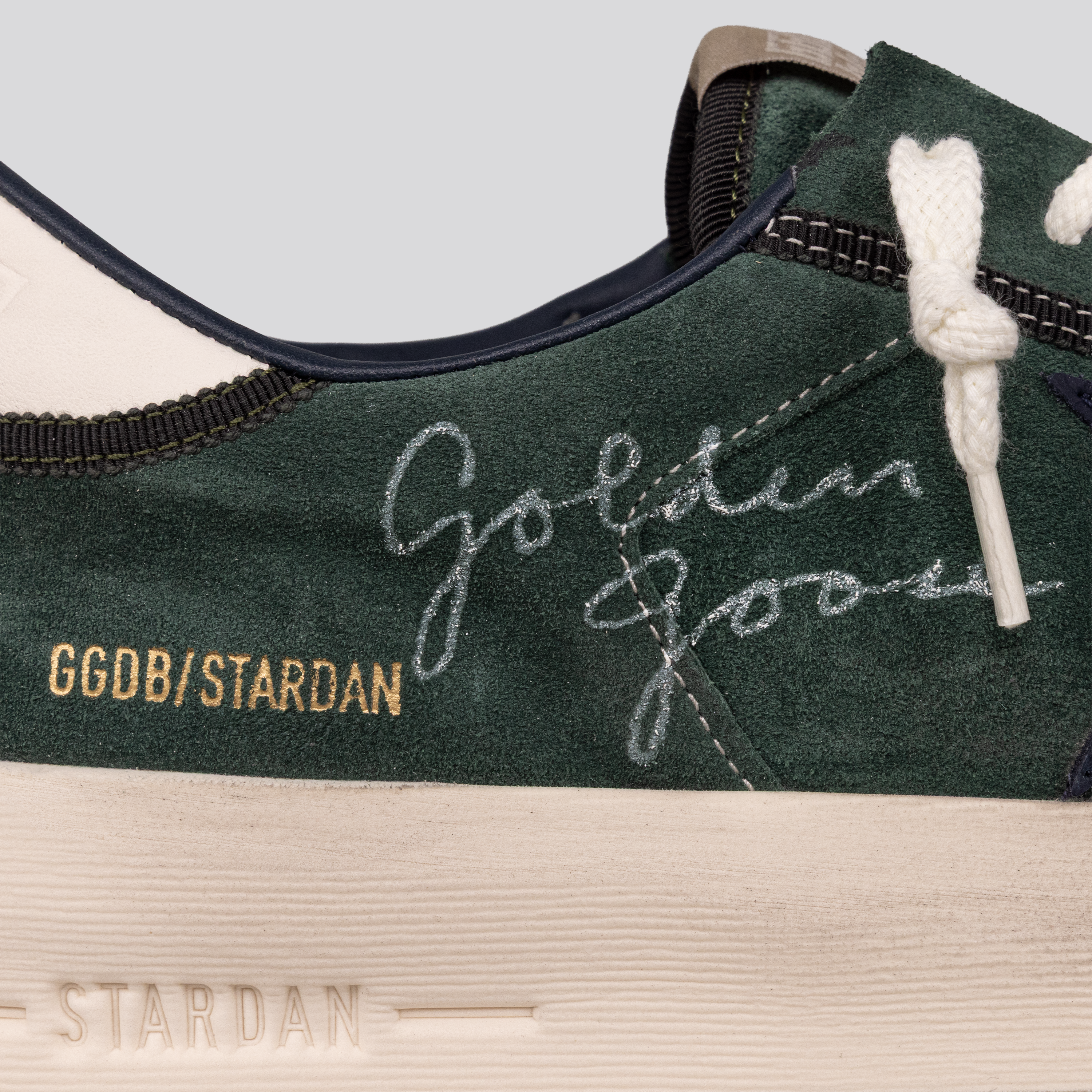 Sneakers Verdes Golden Goose Stardan Suede