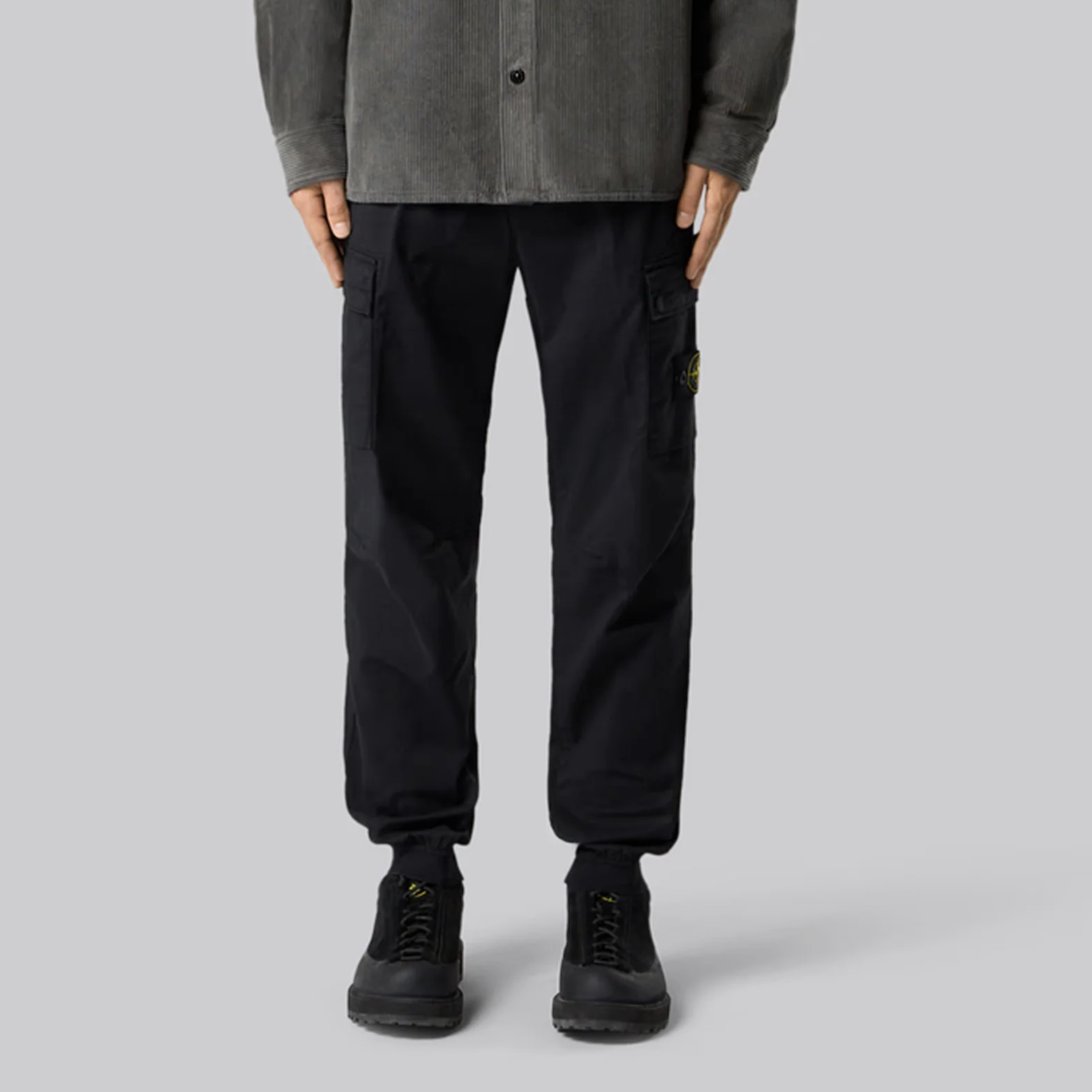 Pantalón Negro Stone Island Double Pocket