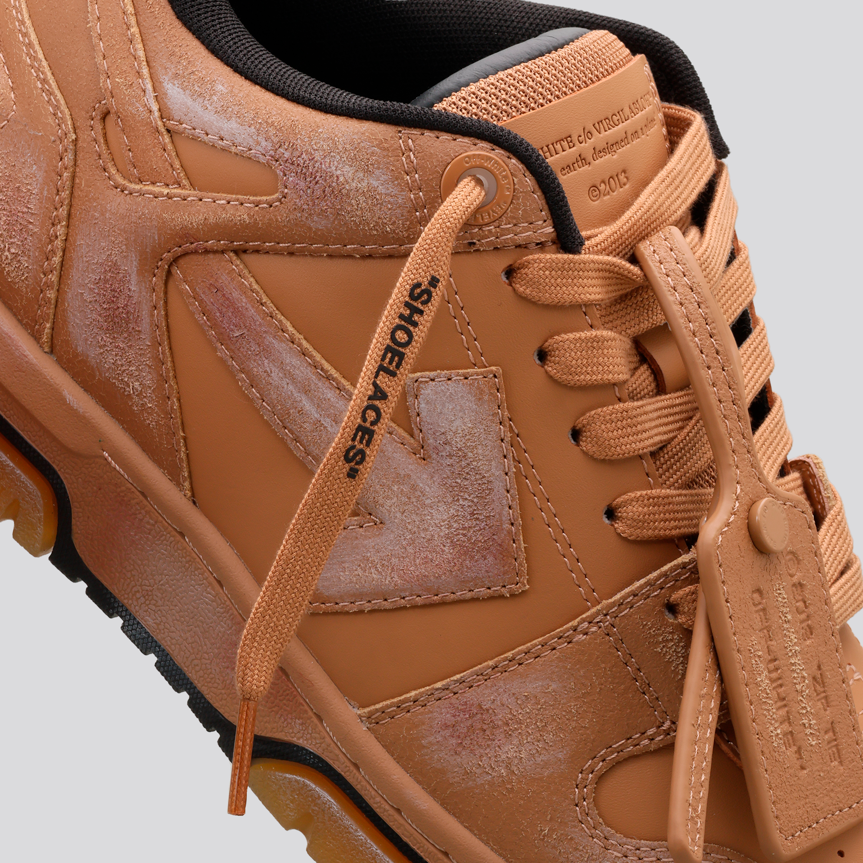 Sneakers Café Off-White "OOO" Vintage Leather