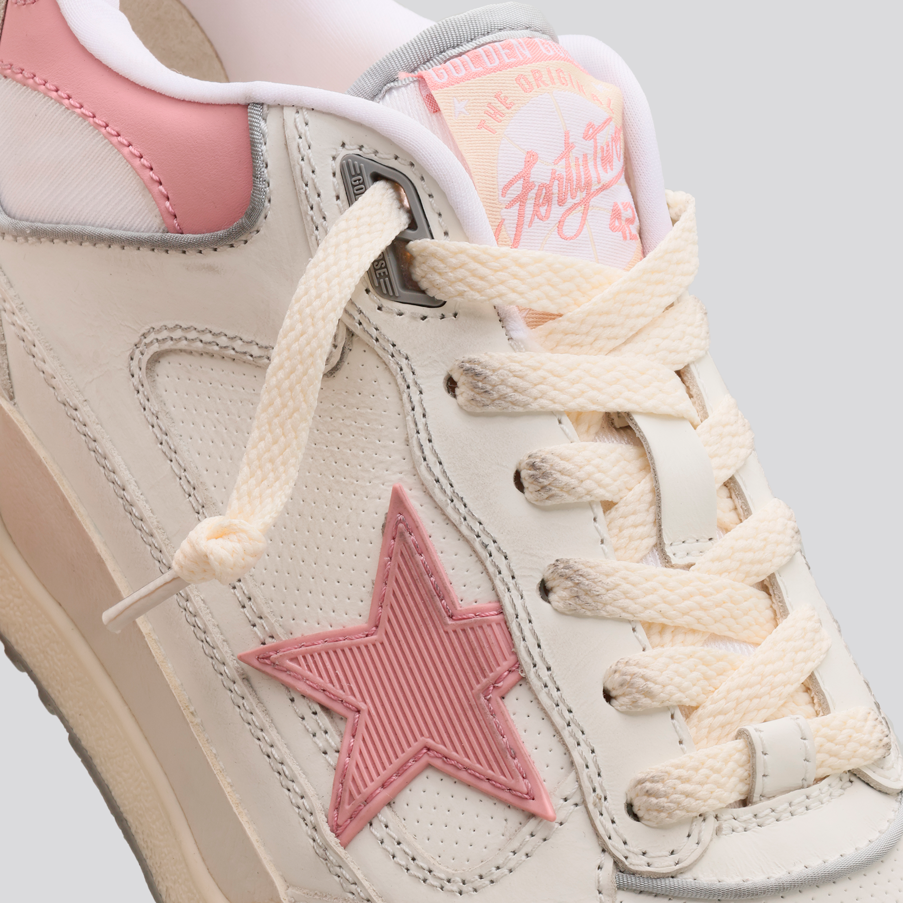 Sneakers Blancos Rosa Golden Goose Forty2