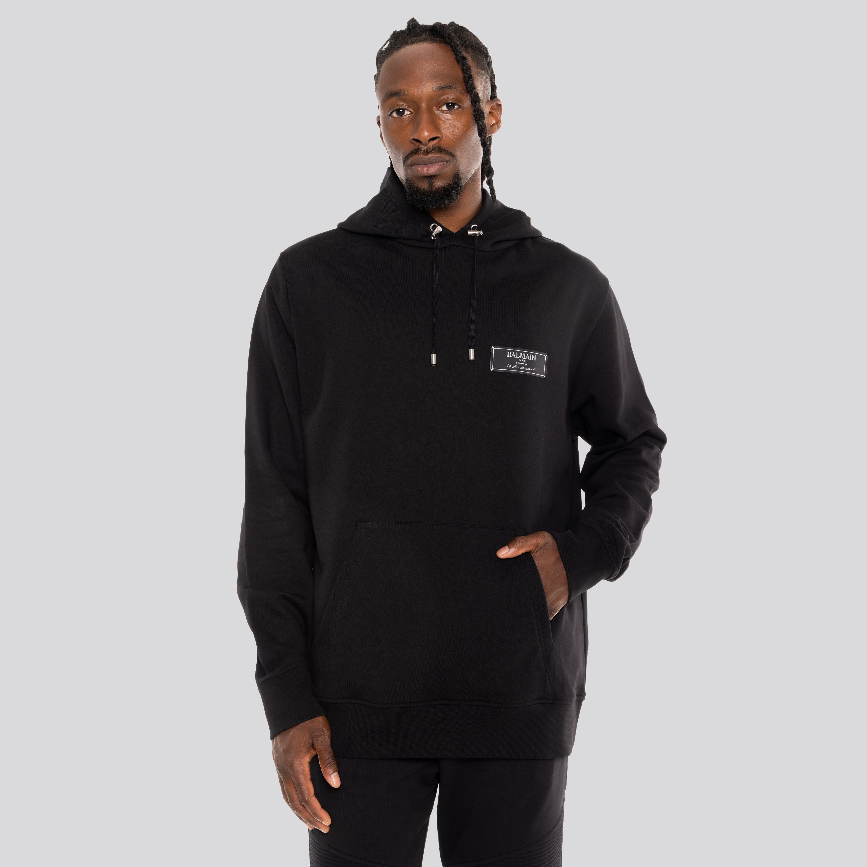 Buzo Negro Balmain Tag