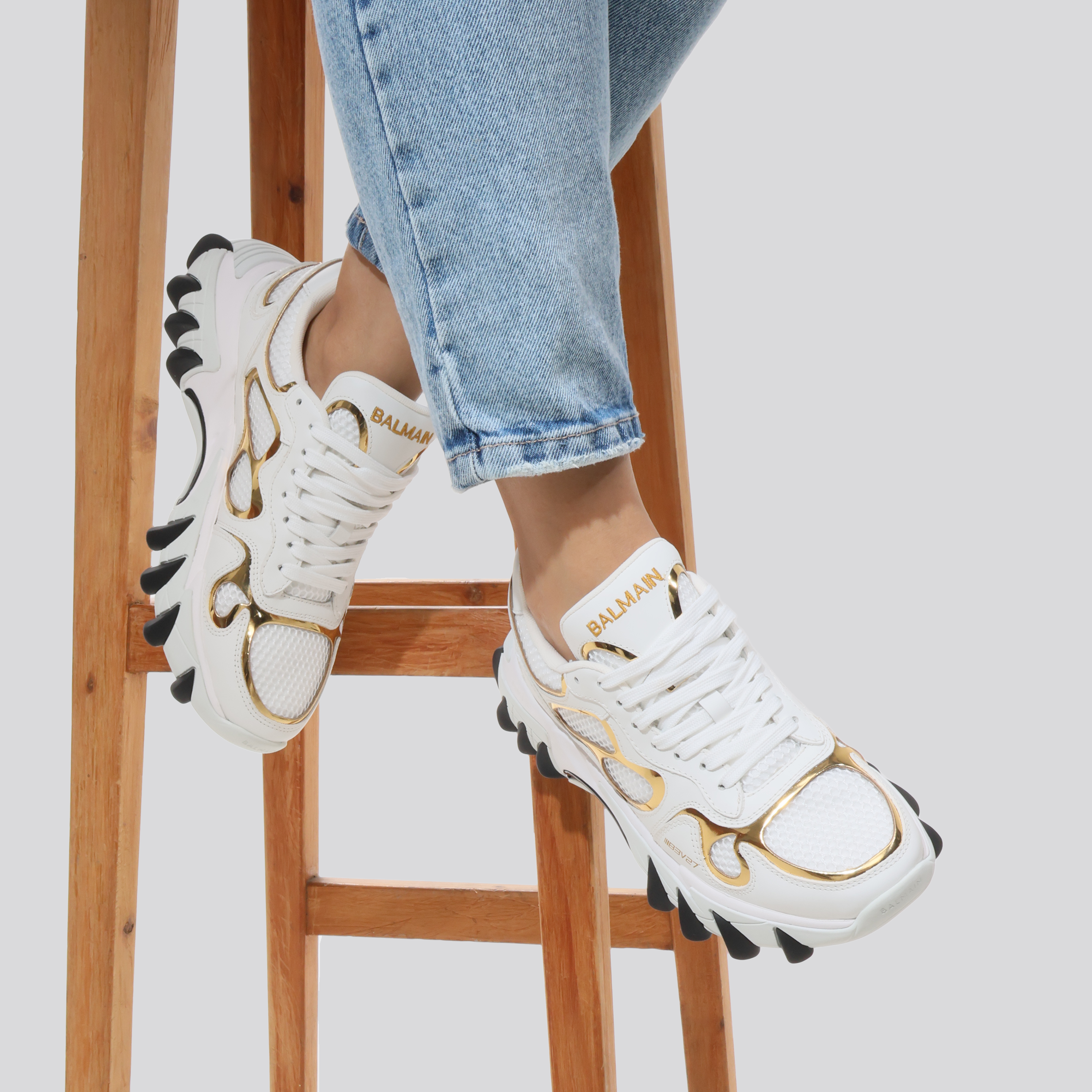 Sneakers Blancos Balmain B-East-Suede