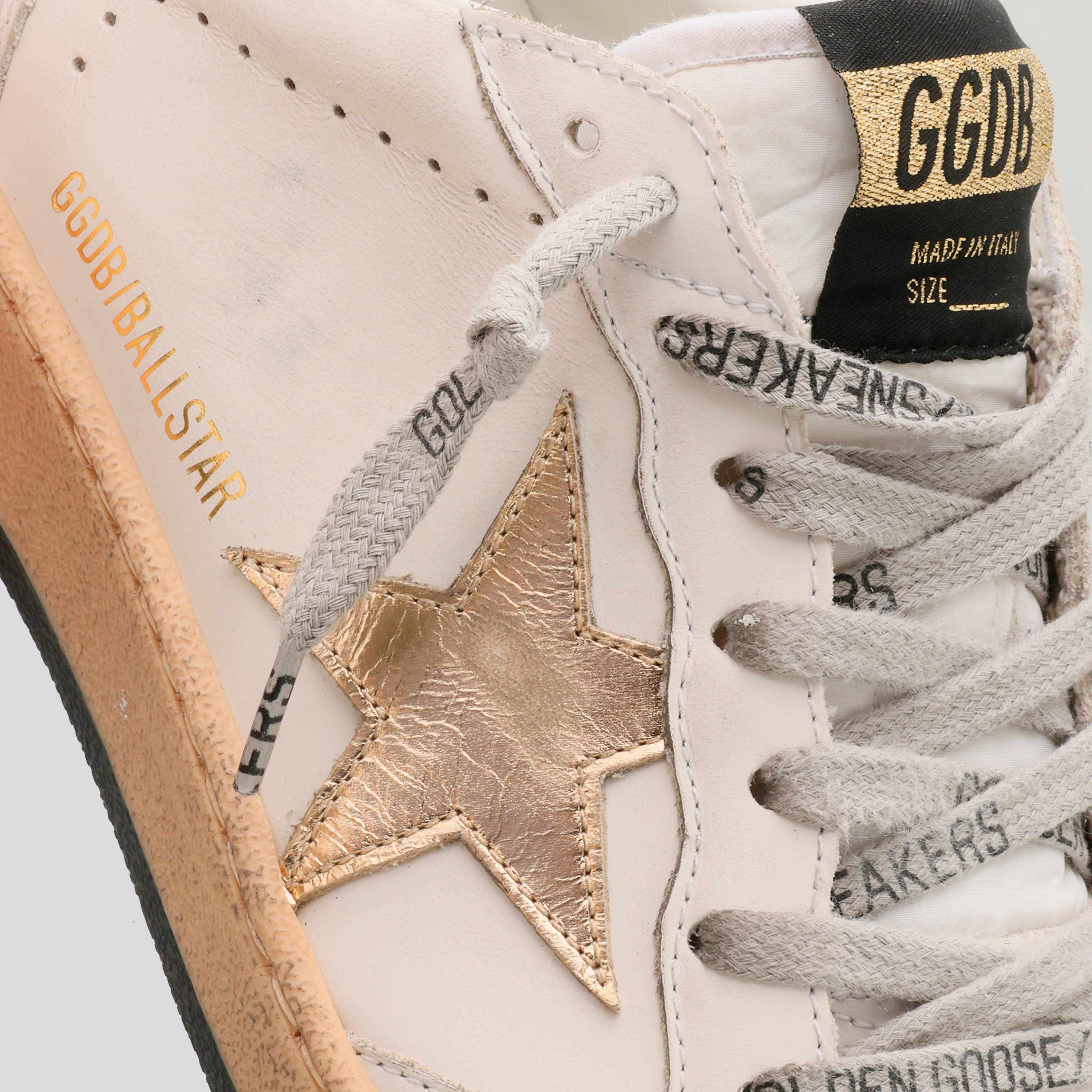 Sneakers Blancos Dorado Golden Goose Ballstar