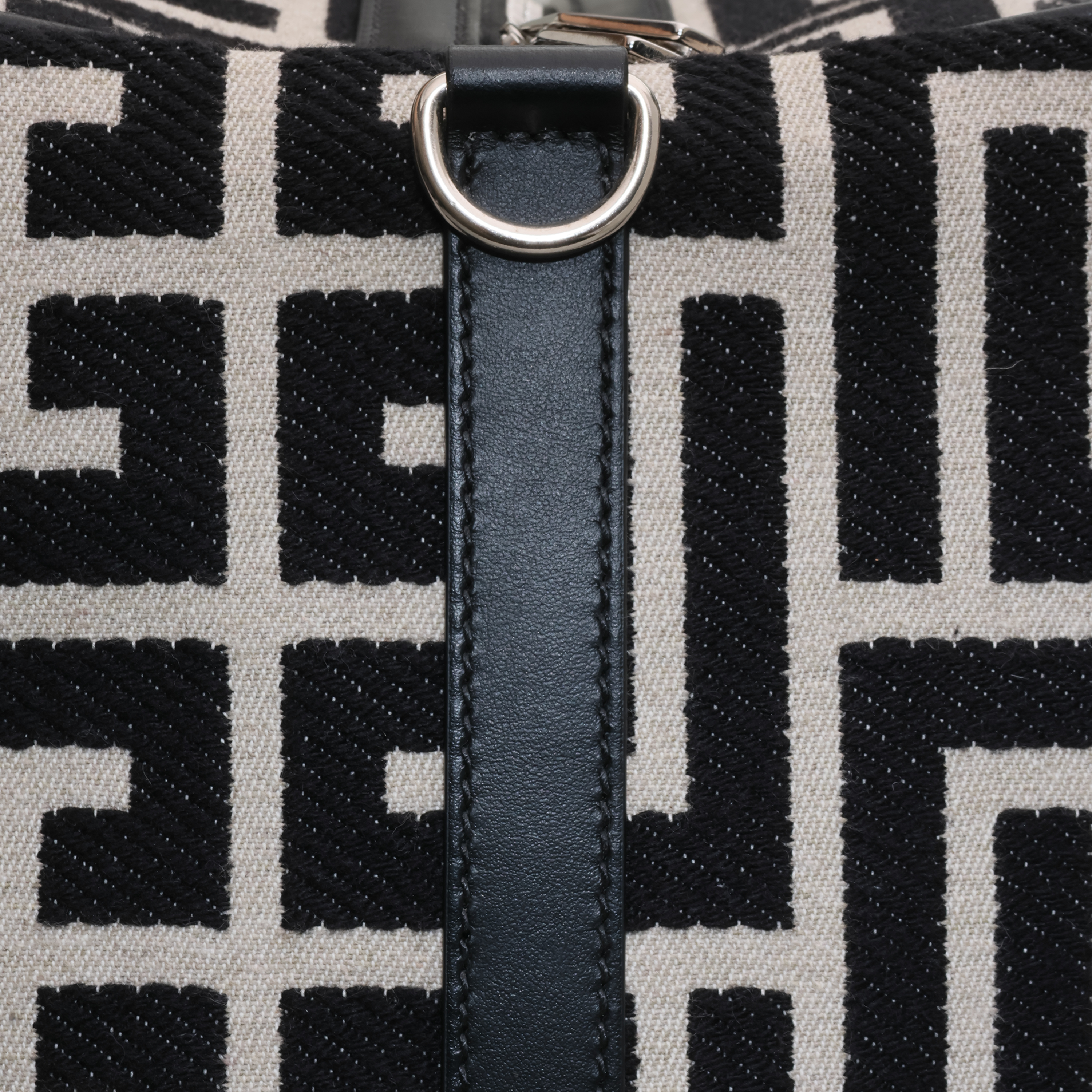 Bolso Negro Balmain Voyage