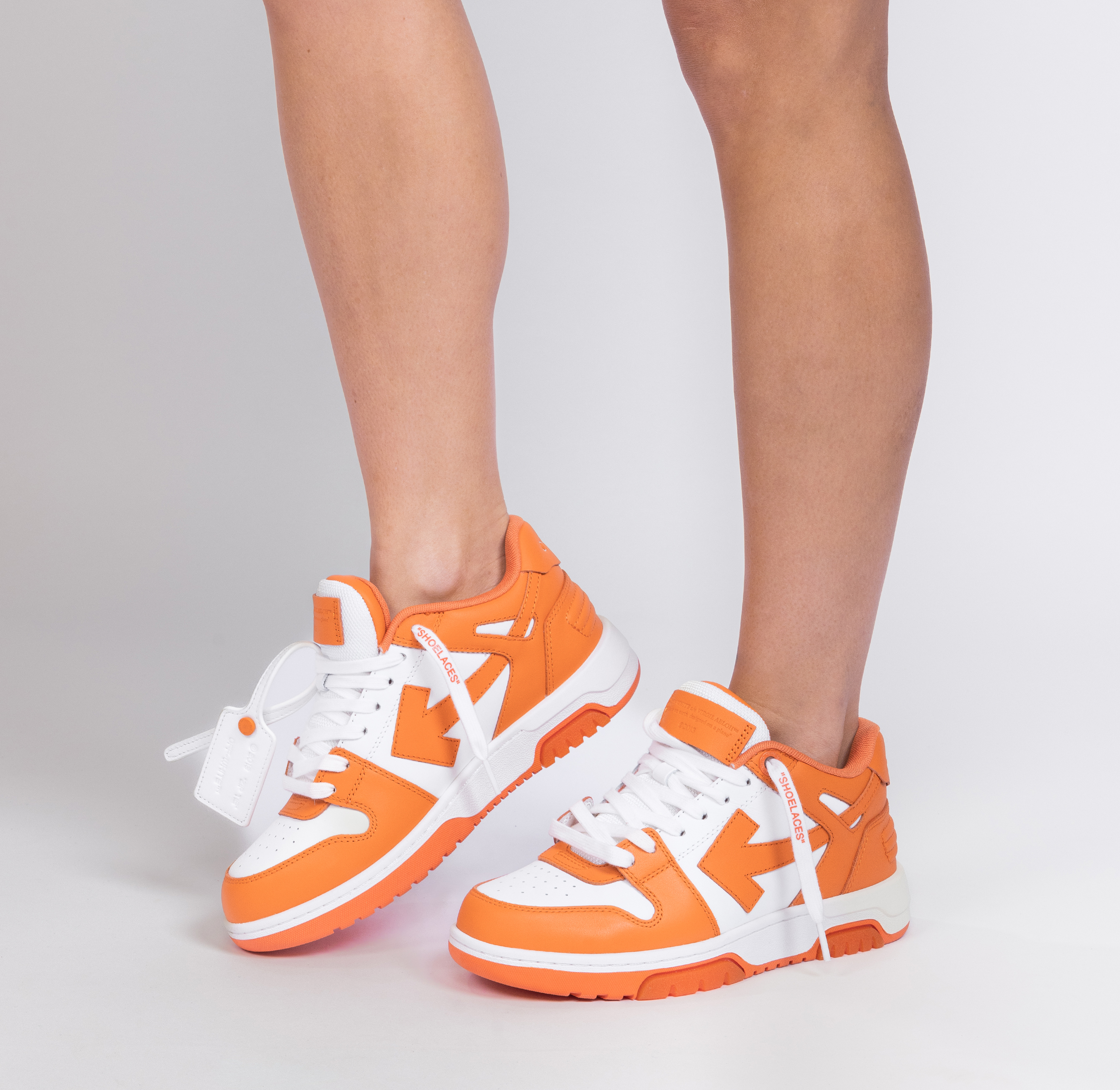 Sneakers Blanco Off-White Naranja "OOO" W