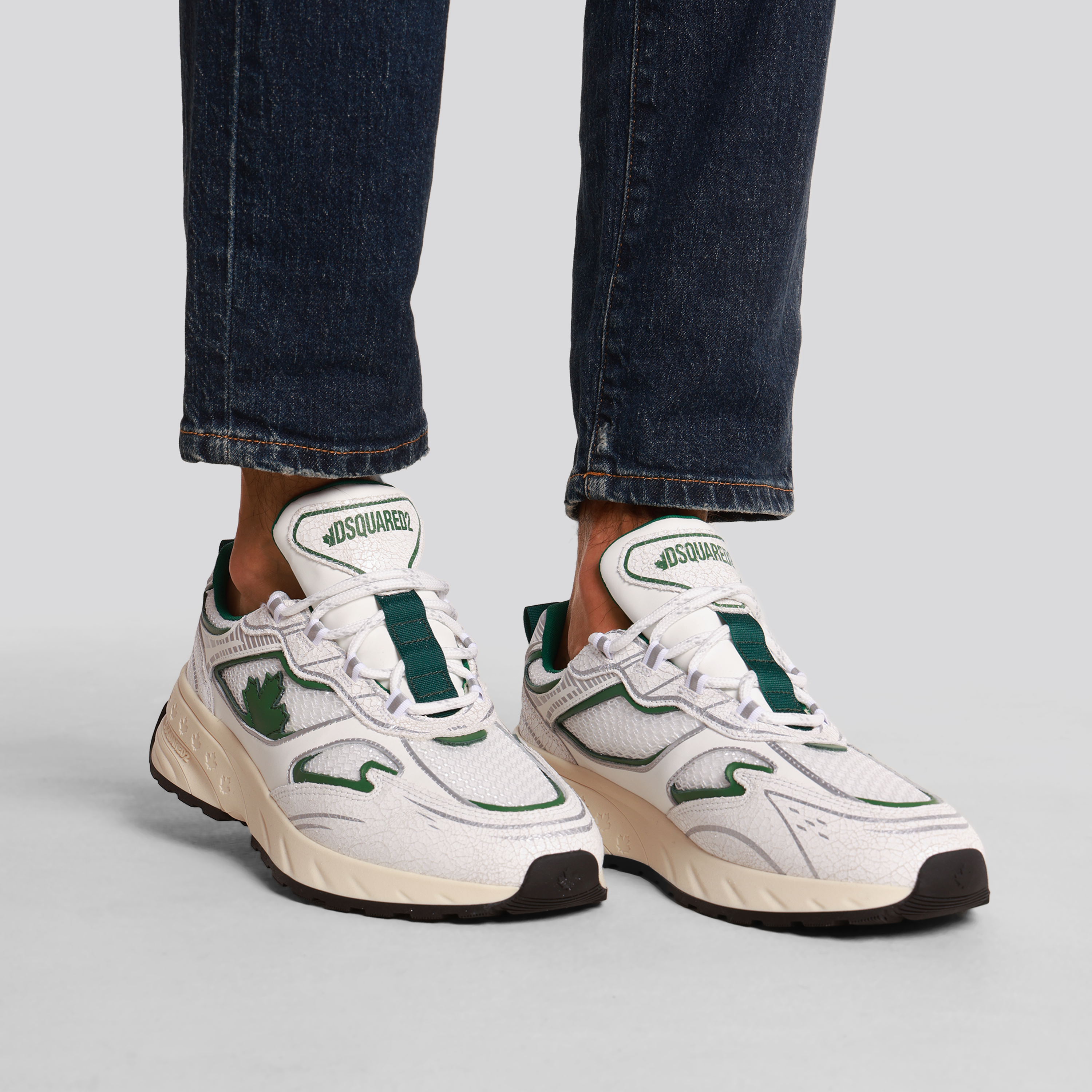 Sneakers Blancos Dsquared2 Detailed Leaf