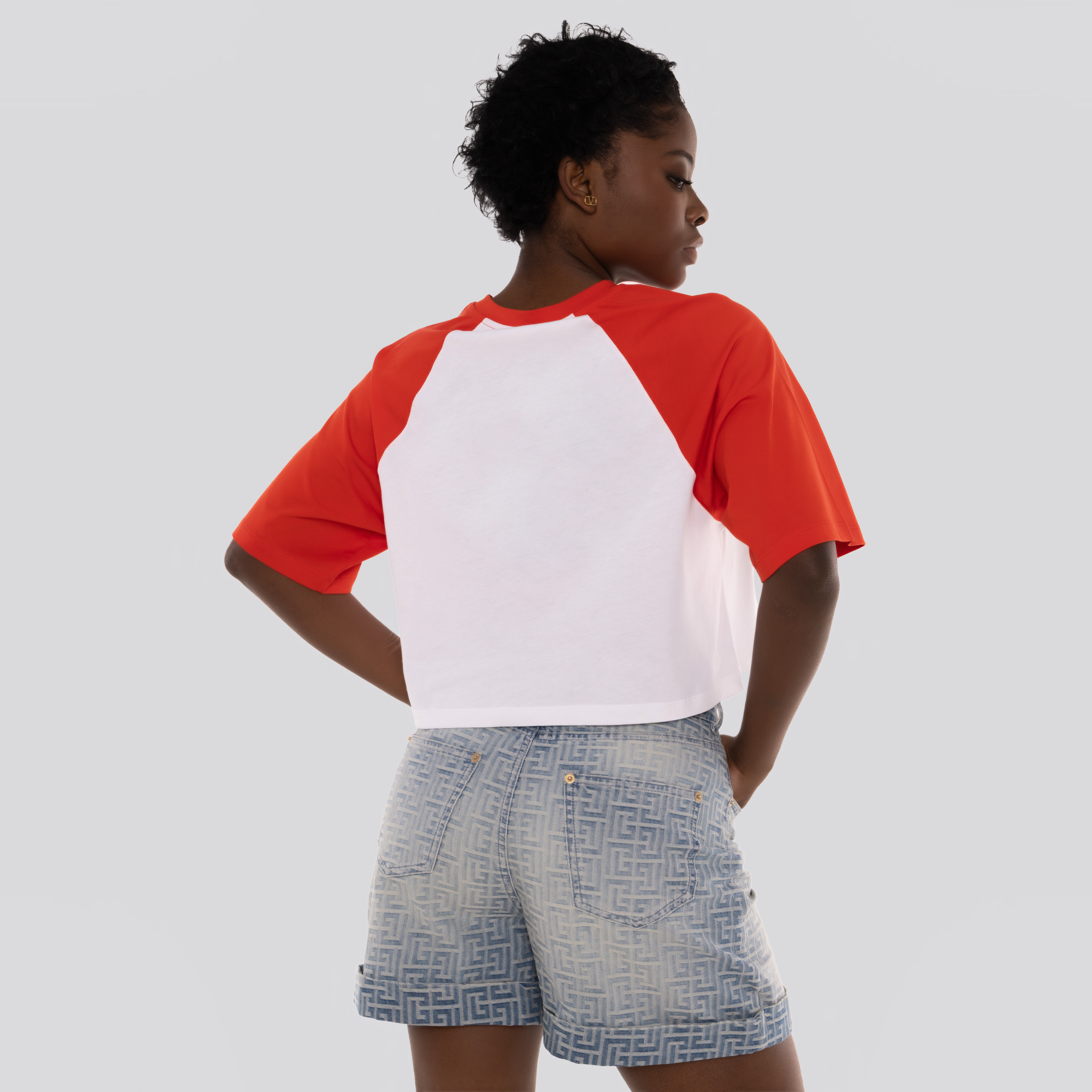 Camiseta Blanca Balmain Paris Logo Cropped