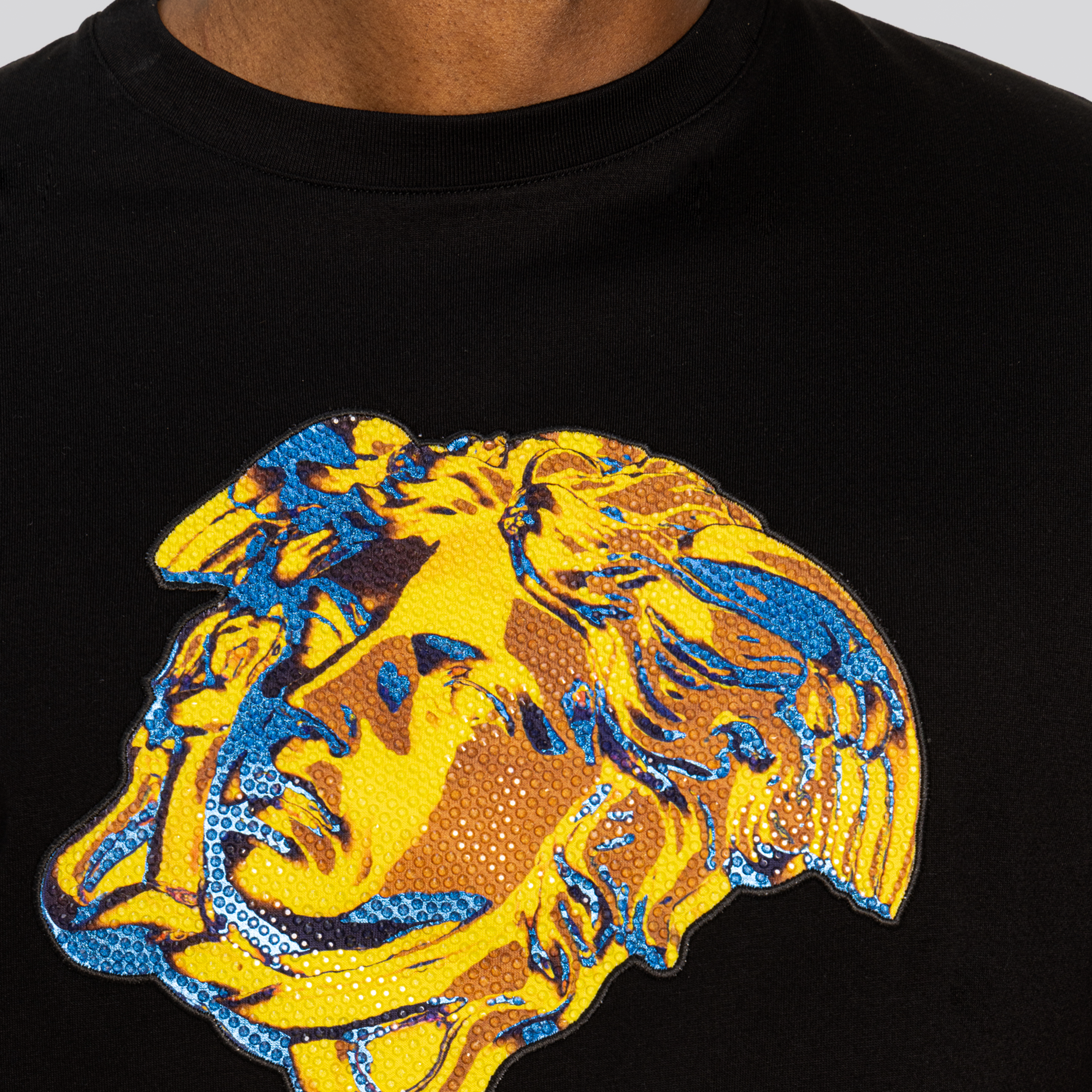 Camiseta Negra Versace Multicolor Medusa