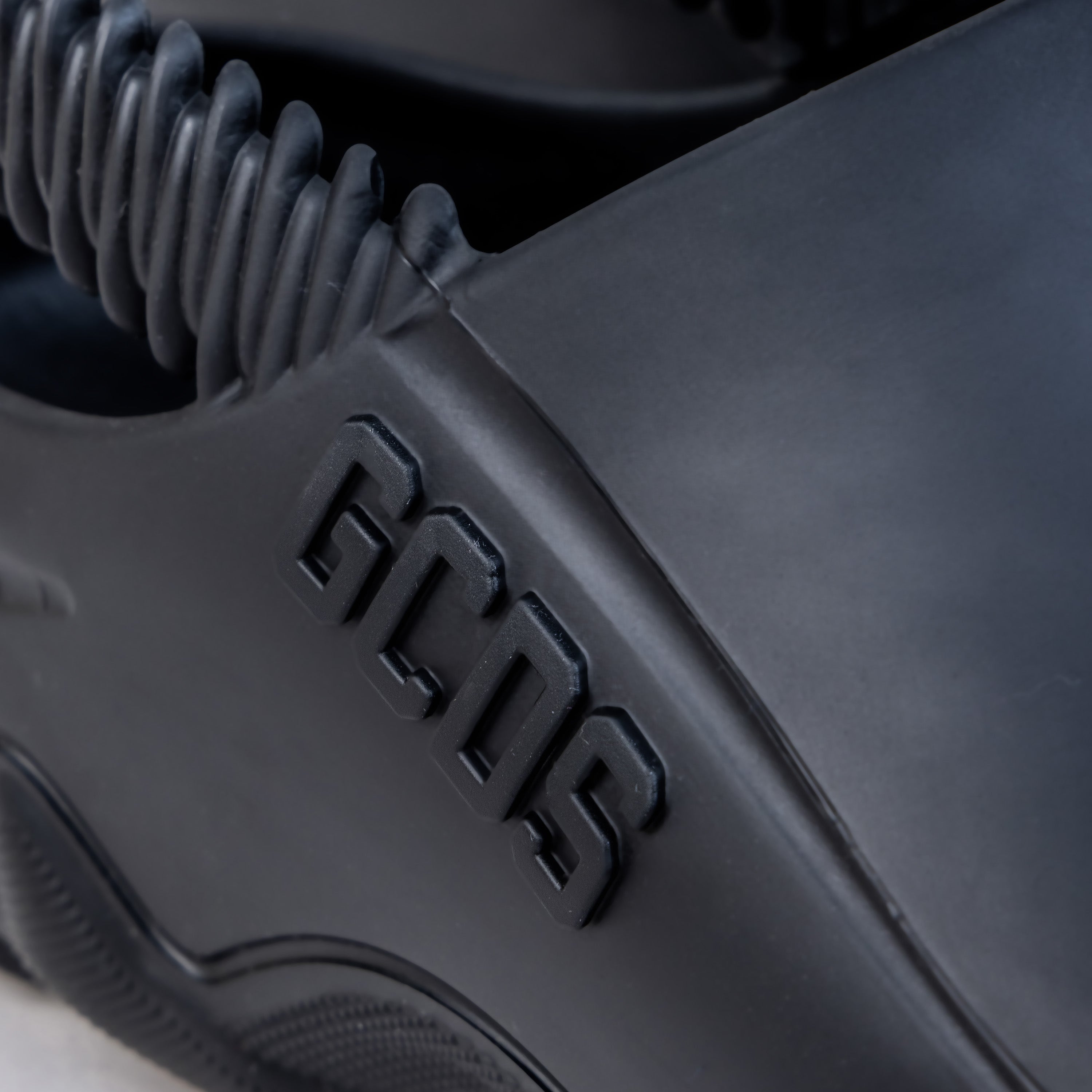 Sandalias Negras GCDS Croc