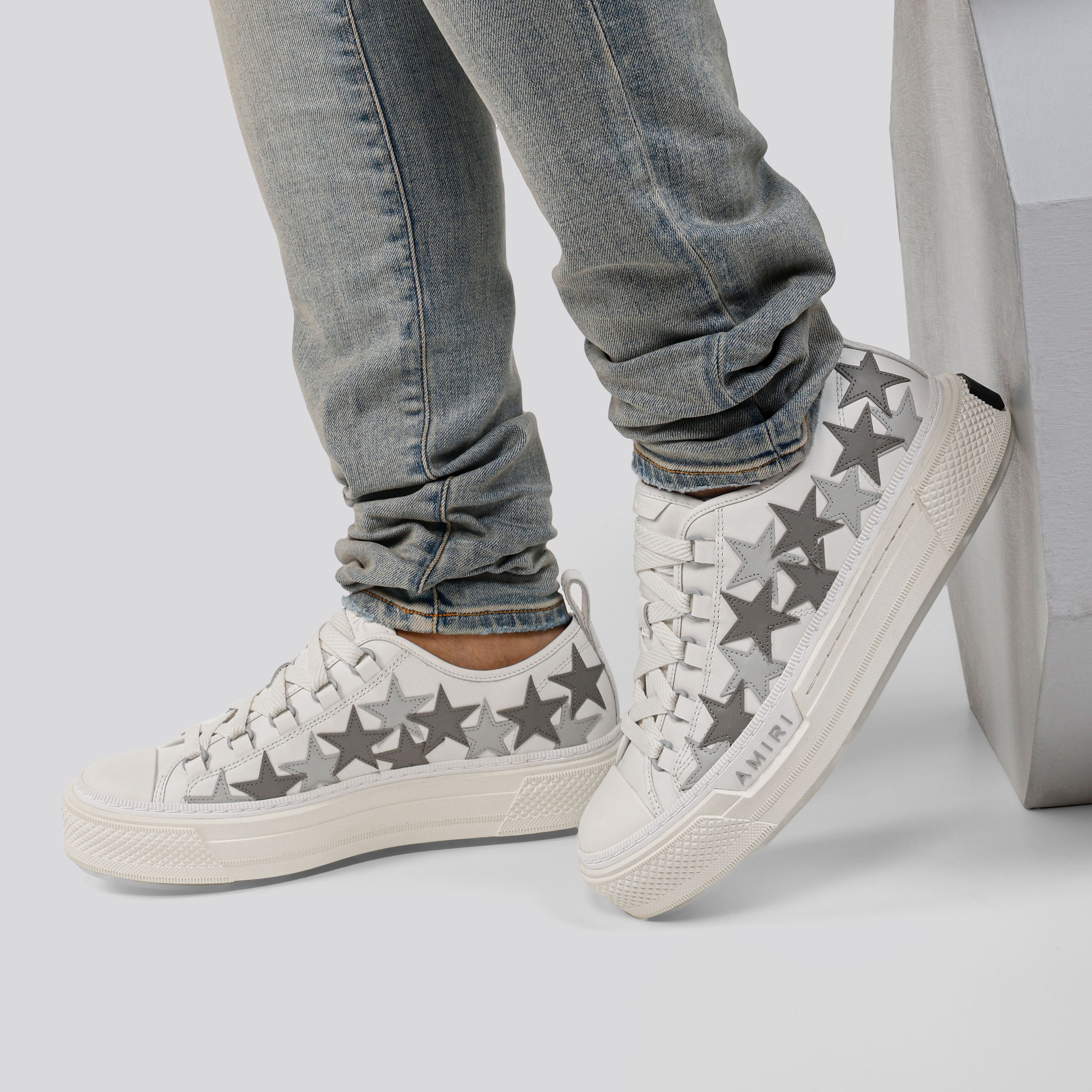 Sneakers Blancos AMIRI Grey Stars Court Low