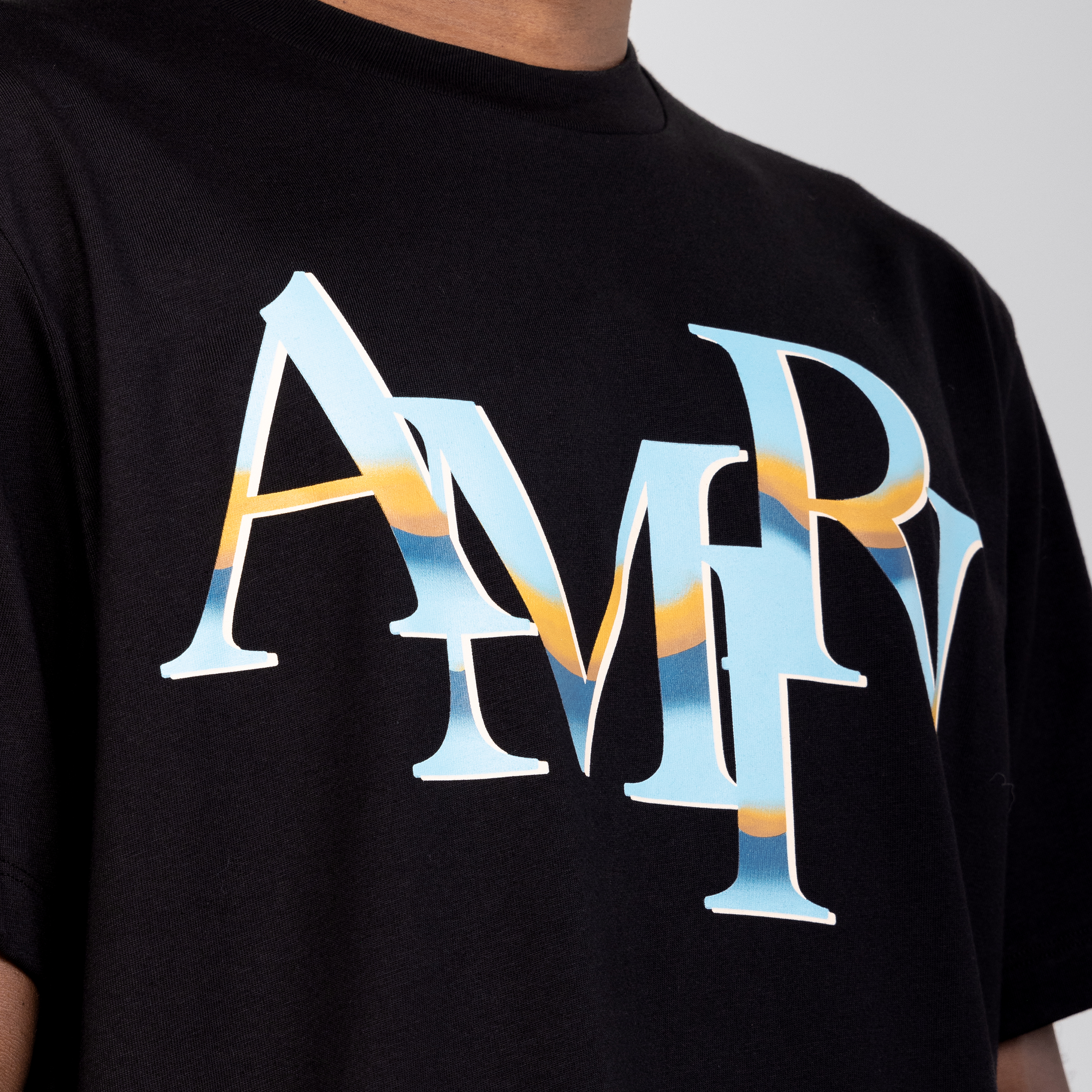 Camiseta Negra AMIRI Staggered Chrome