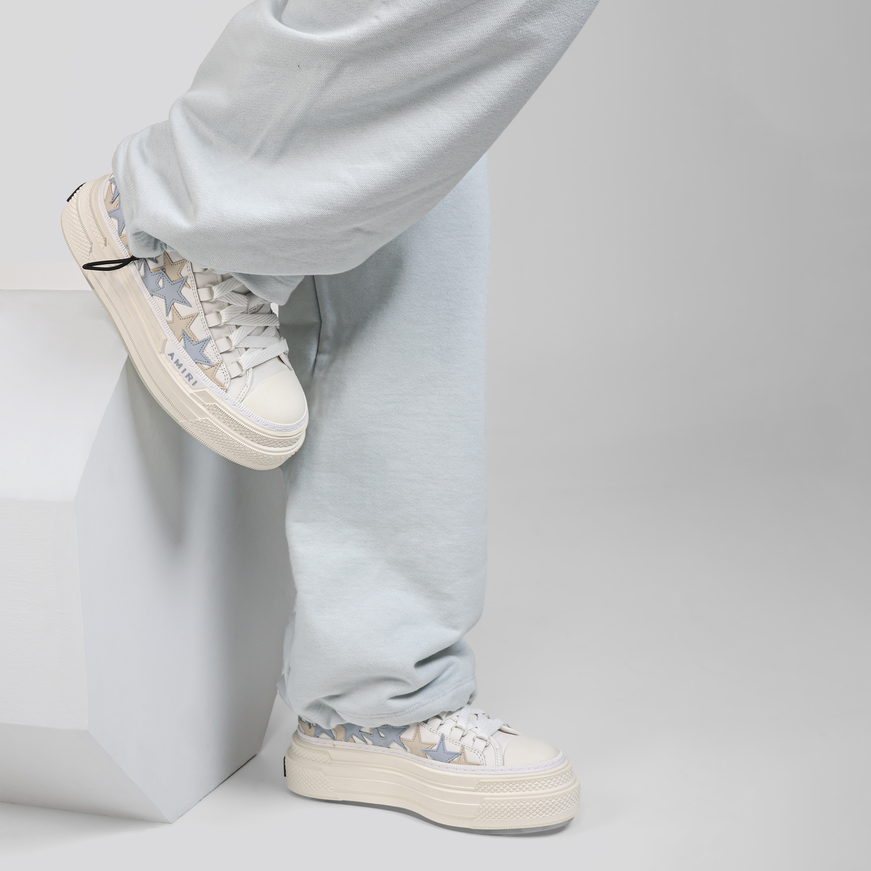 Sneakers Celeste AMIRI Stars Court Low