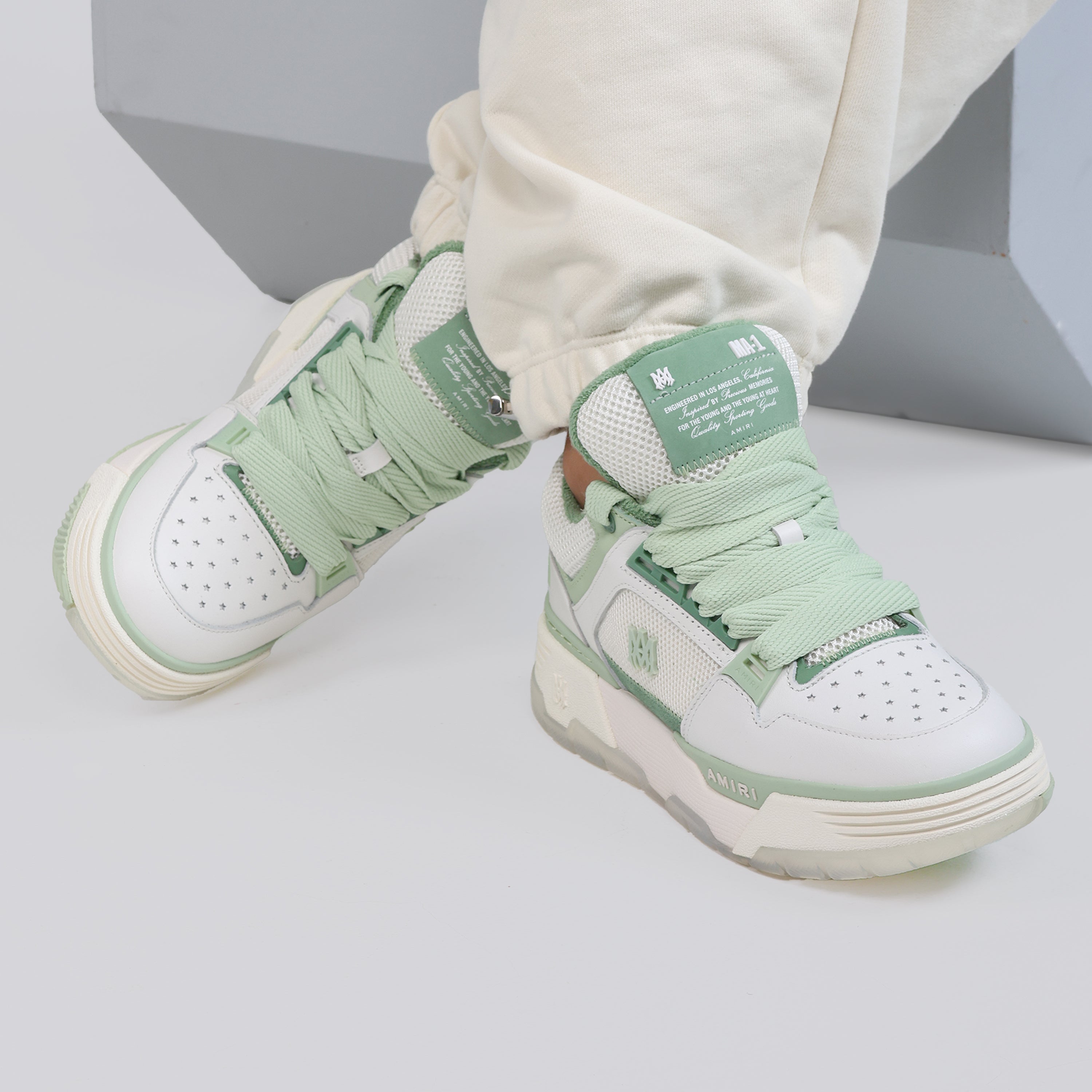 Sneakers Blancos AMIRI MA-1