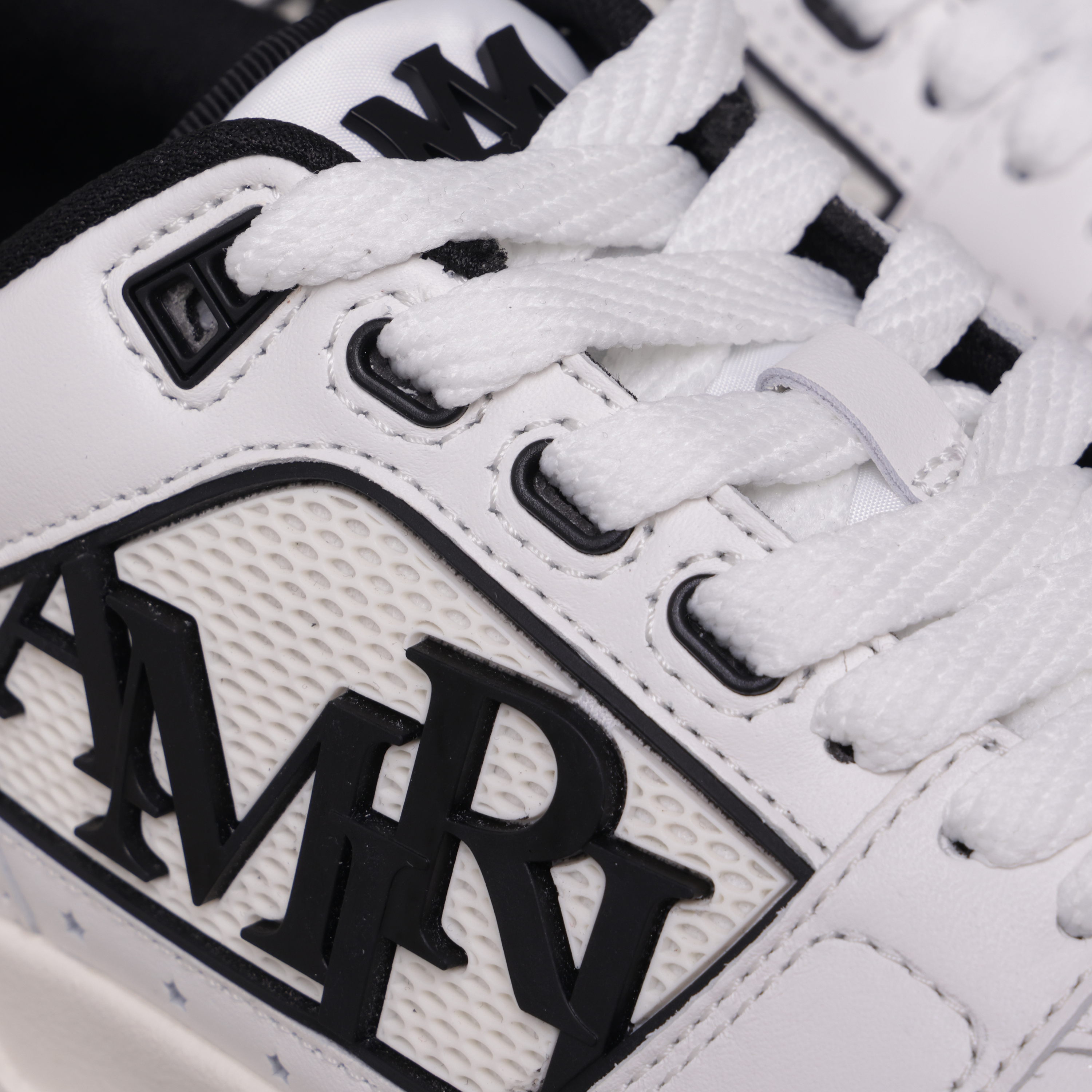 Sneakers Blancos AMIRI Negro Classic Low