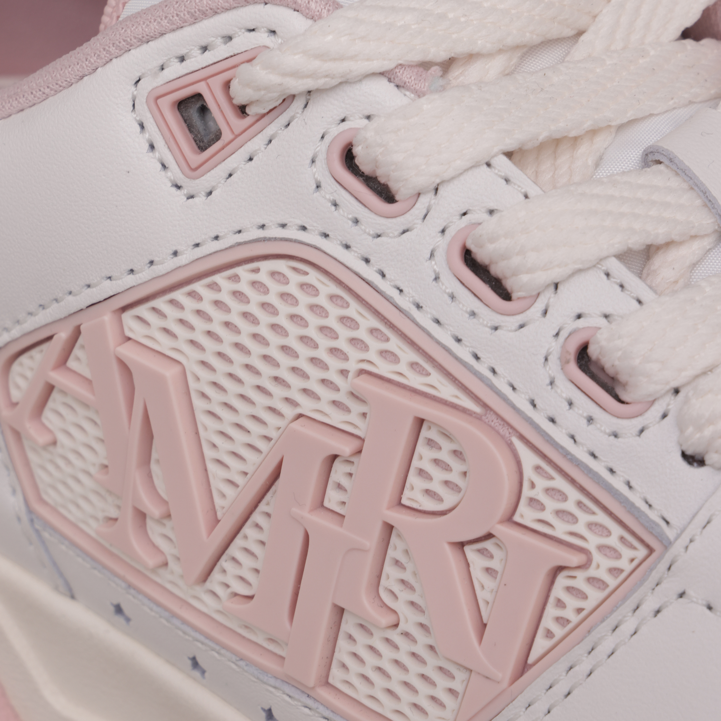 Sneakers Rosados AMIRI Classic Low