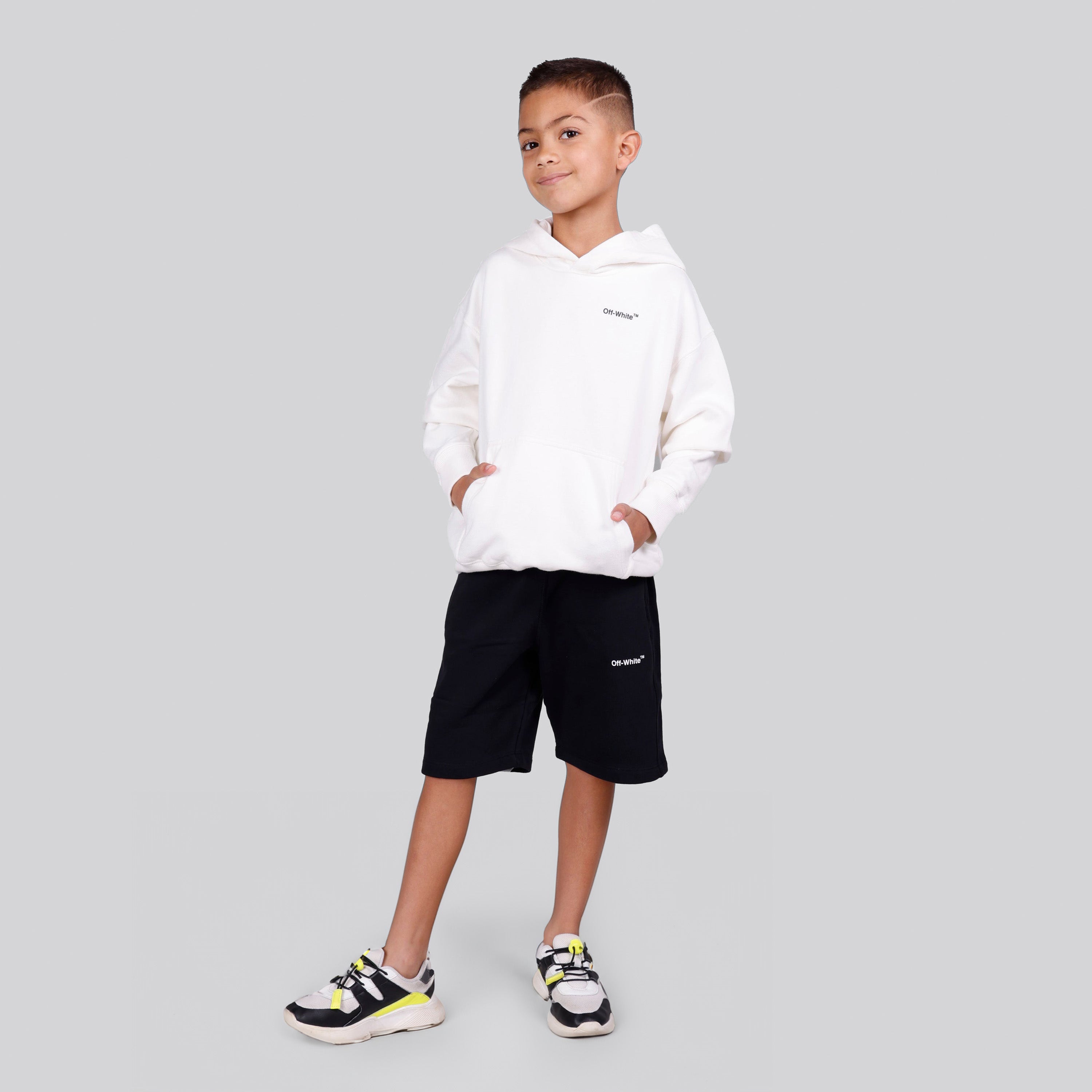 Pantaloneta Negra Off-White Kids Graffiti