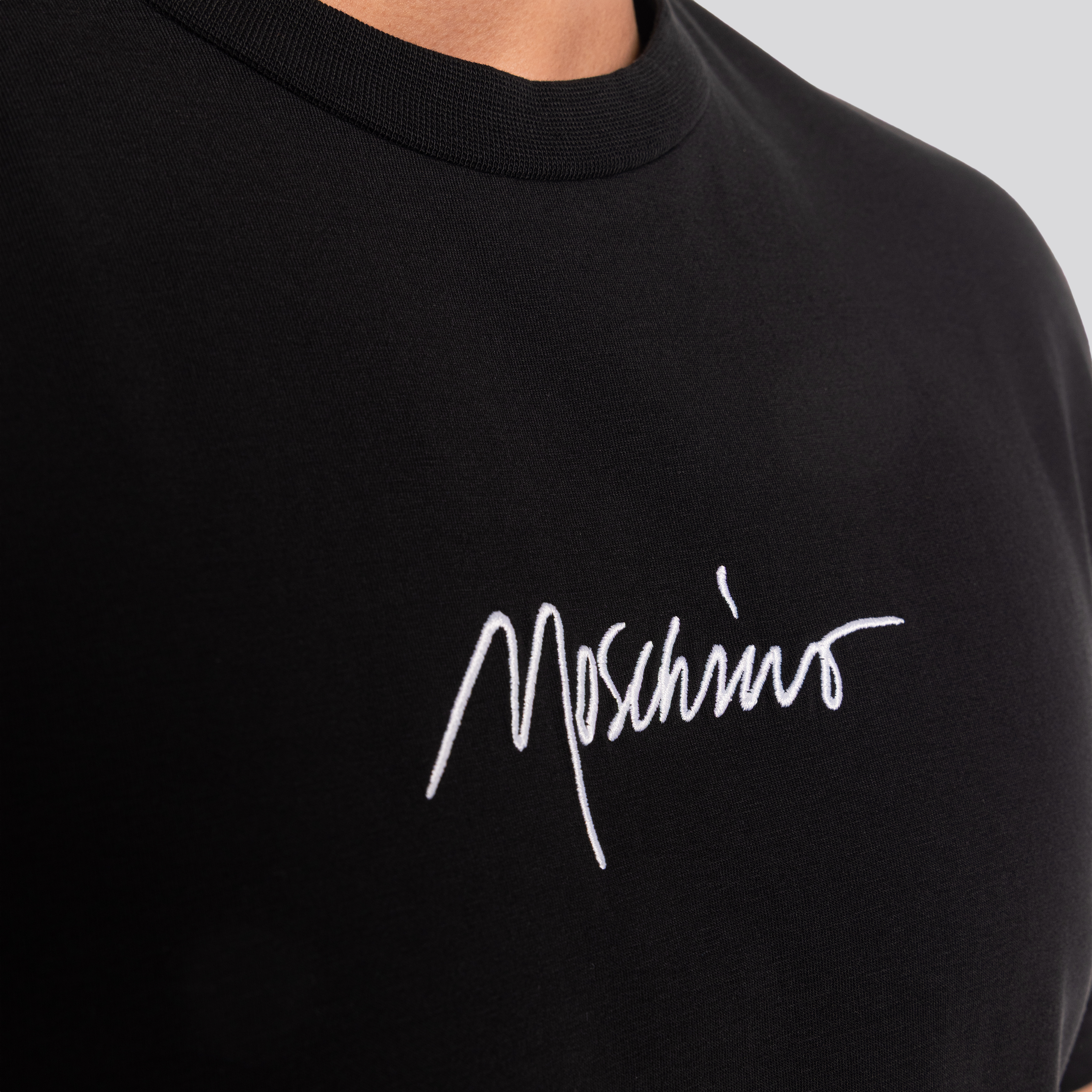 Camiseta Negra Moschino Sign