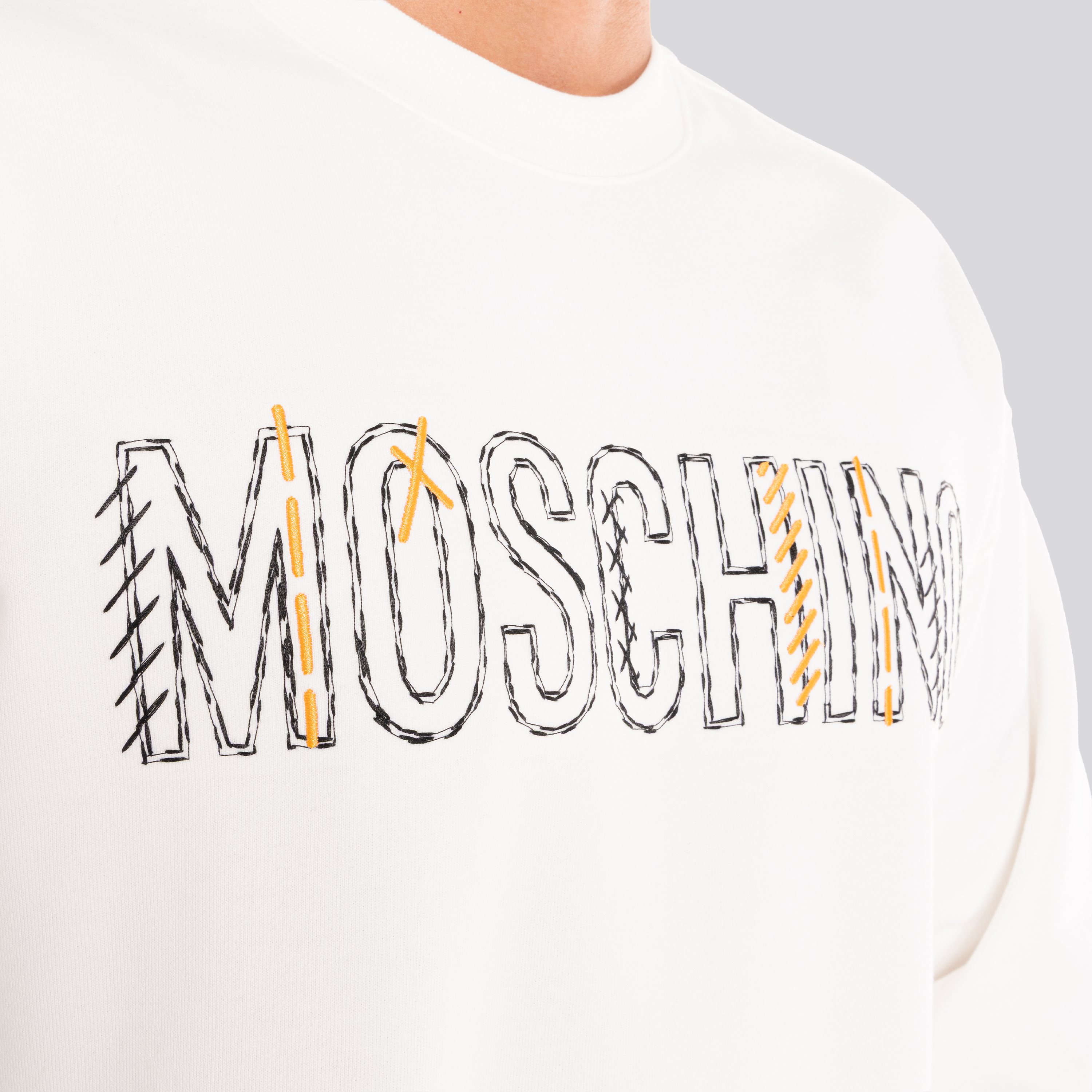 Buzo Blanco Moschino Logo