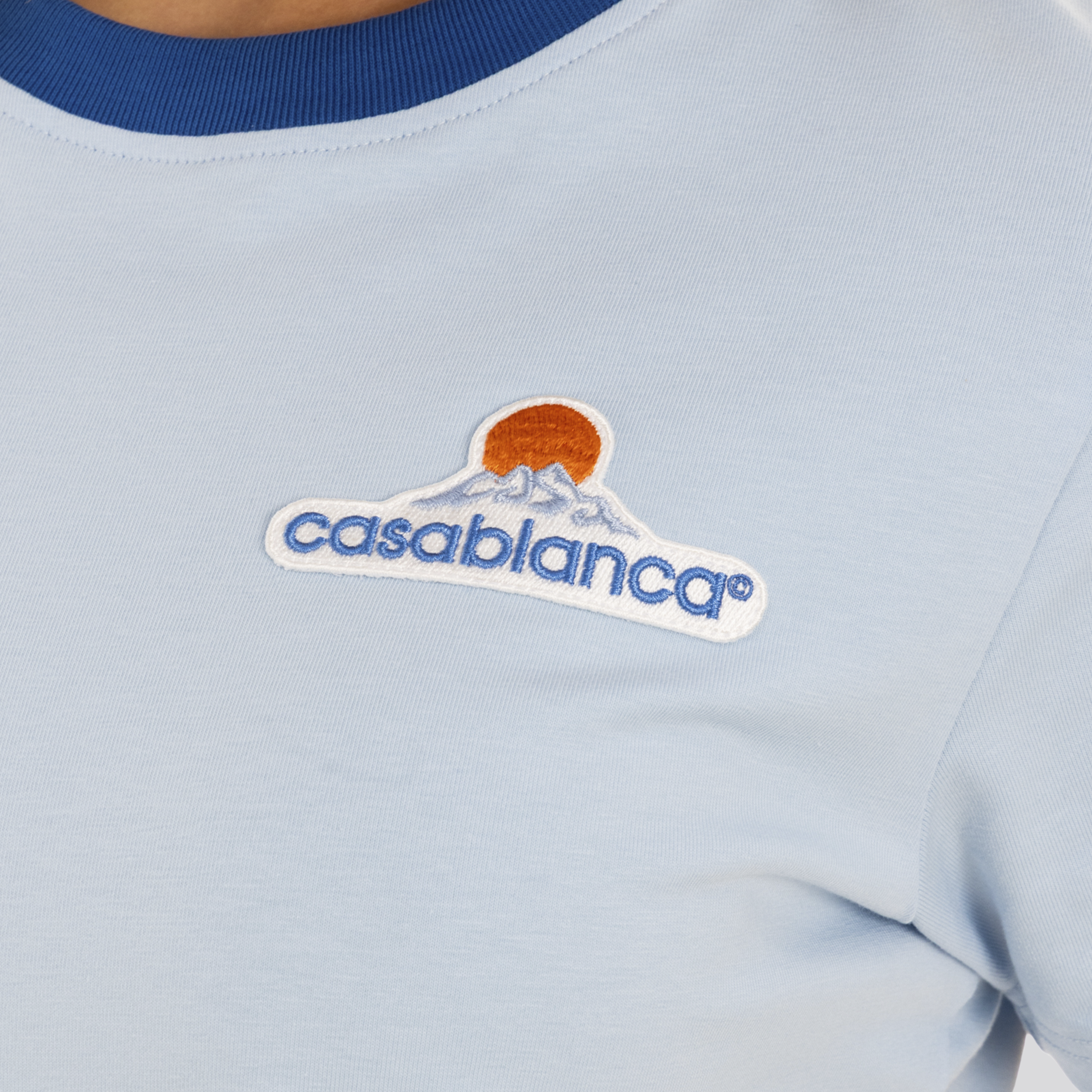 Camiseta Celeste Casablanca Montagne Patch