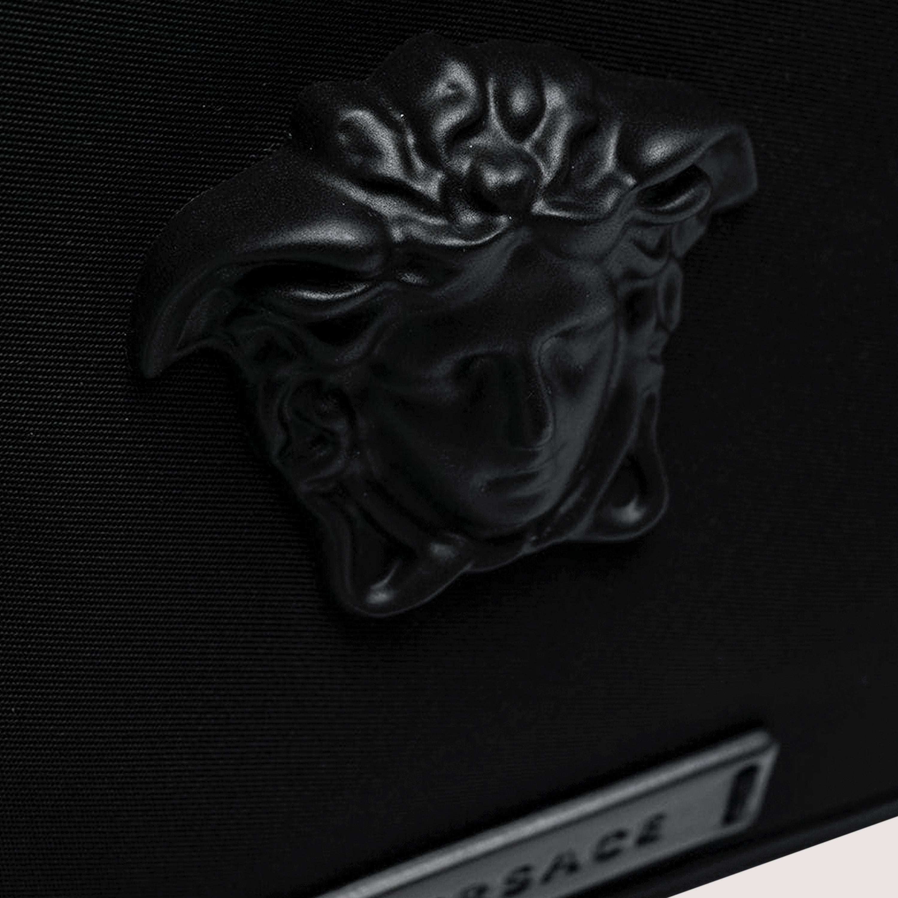 Bolso Negro Versace La Medusa Nylon