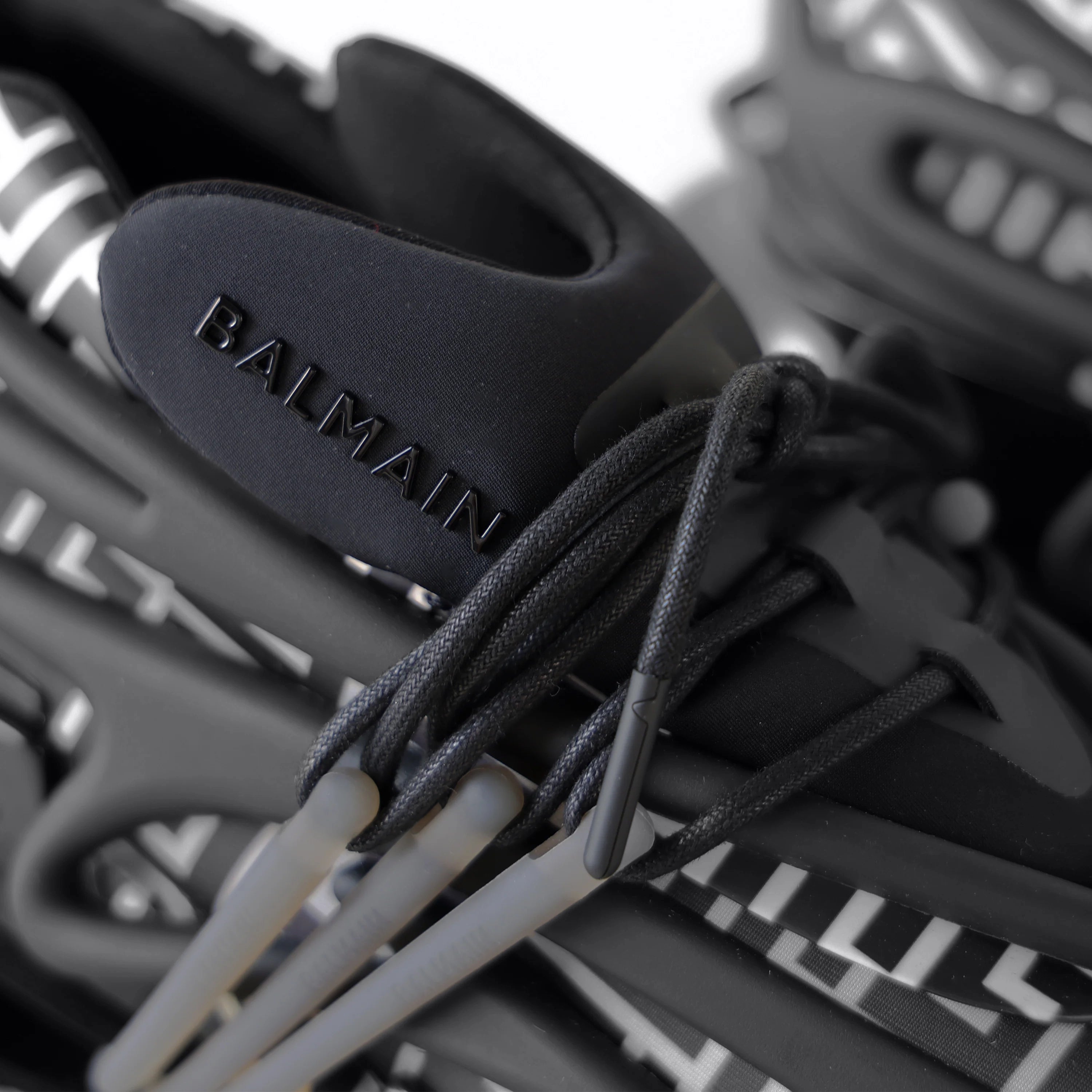 Sneakers Negro Balmain Unicorn Monogram