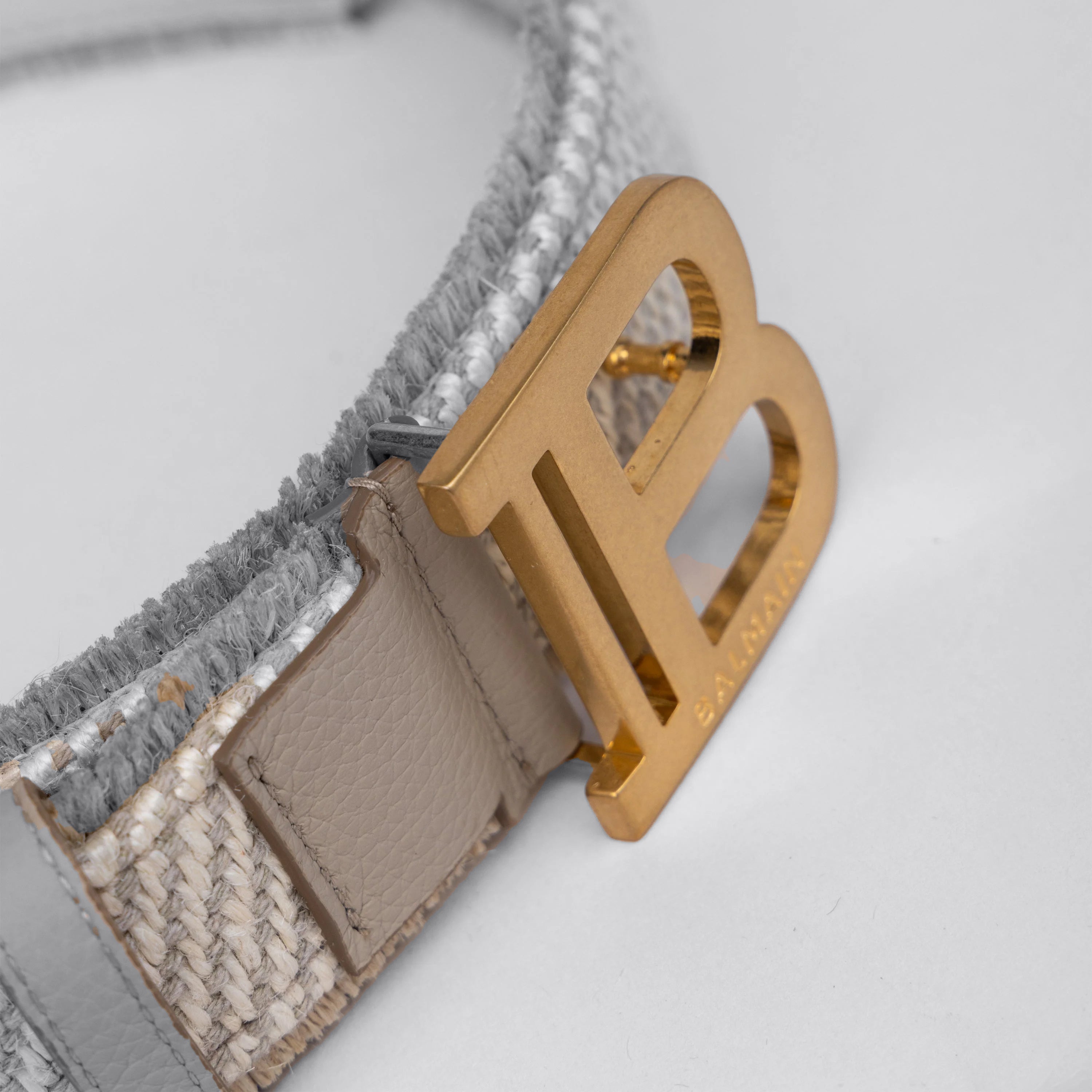 Cinturón Beige Balmain B Logo