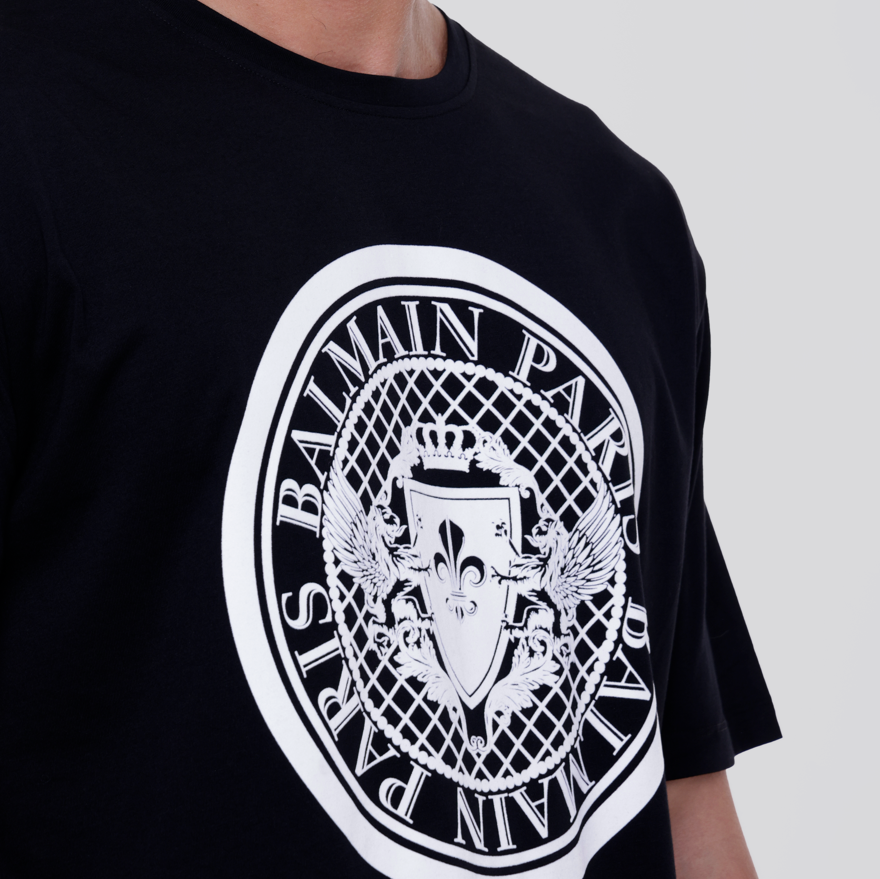 Camiseta Negra Balmain Coin Flock
