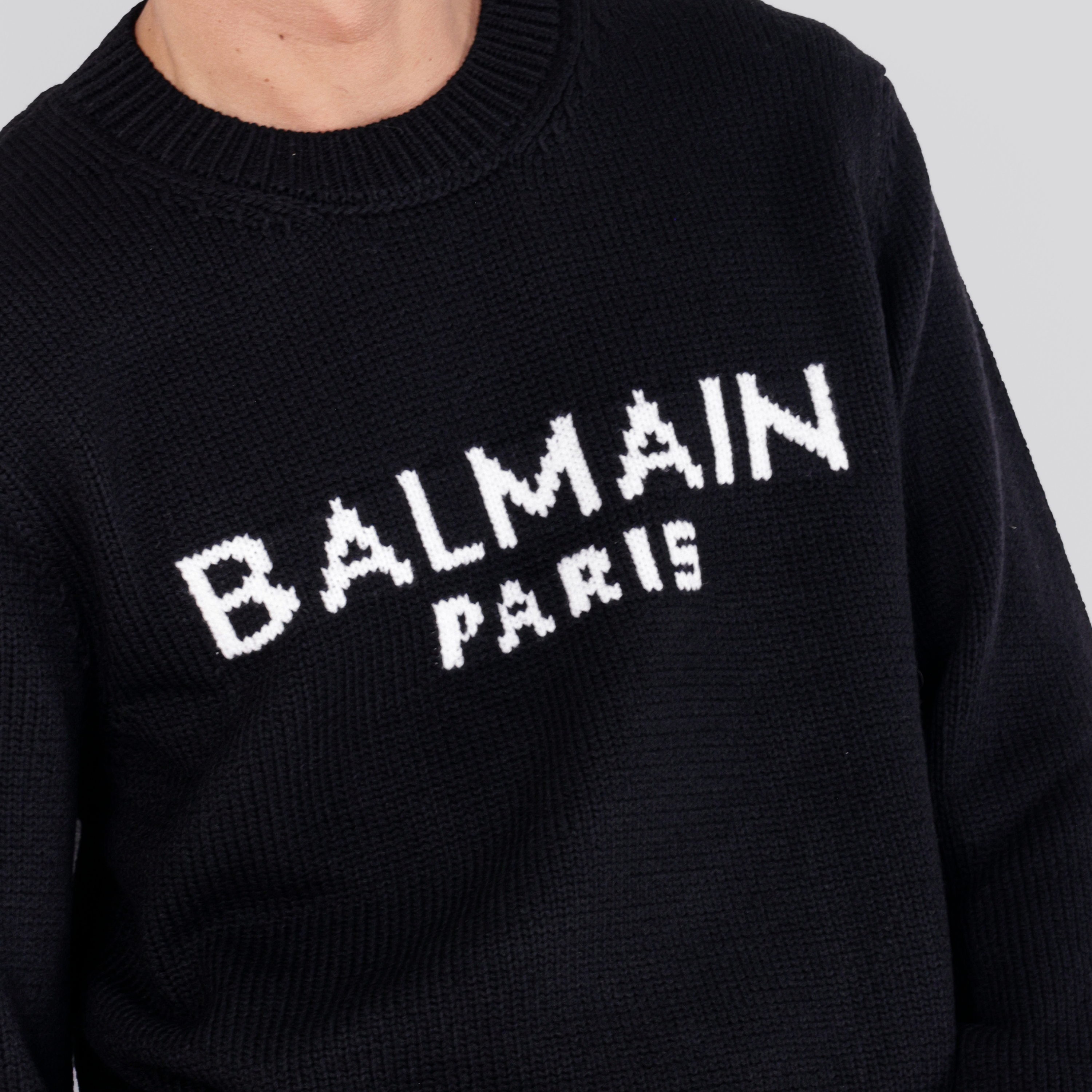 Buzo Negro Balmain Logo