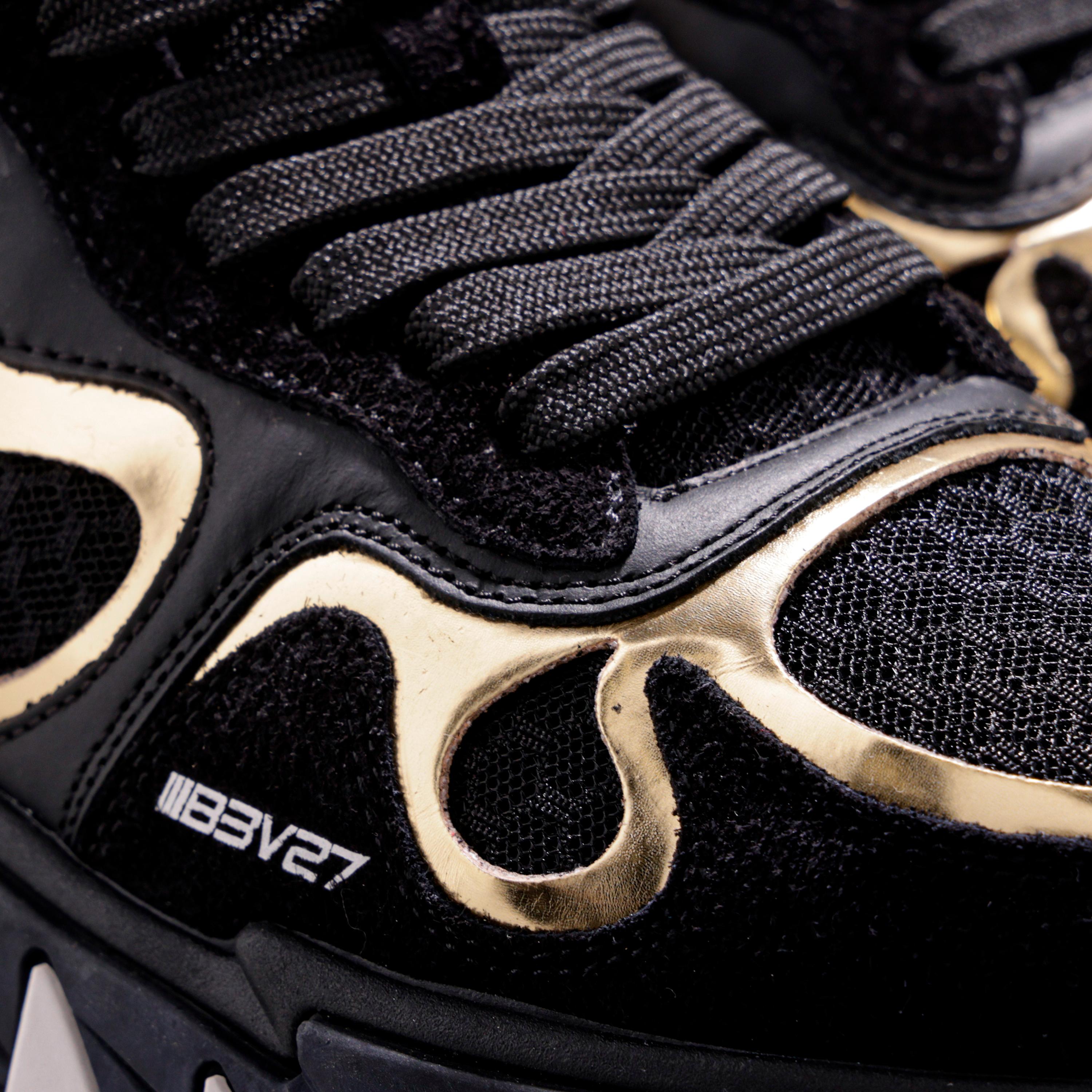 Sneakers Negros Dorado Balmain B-East