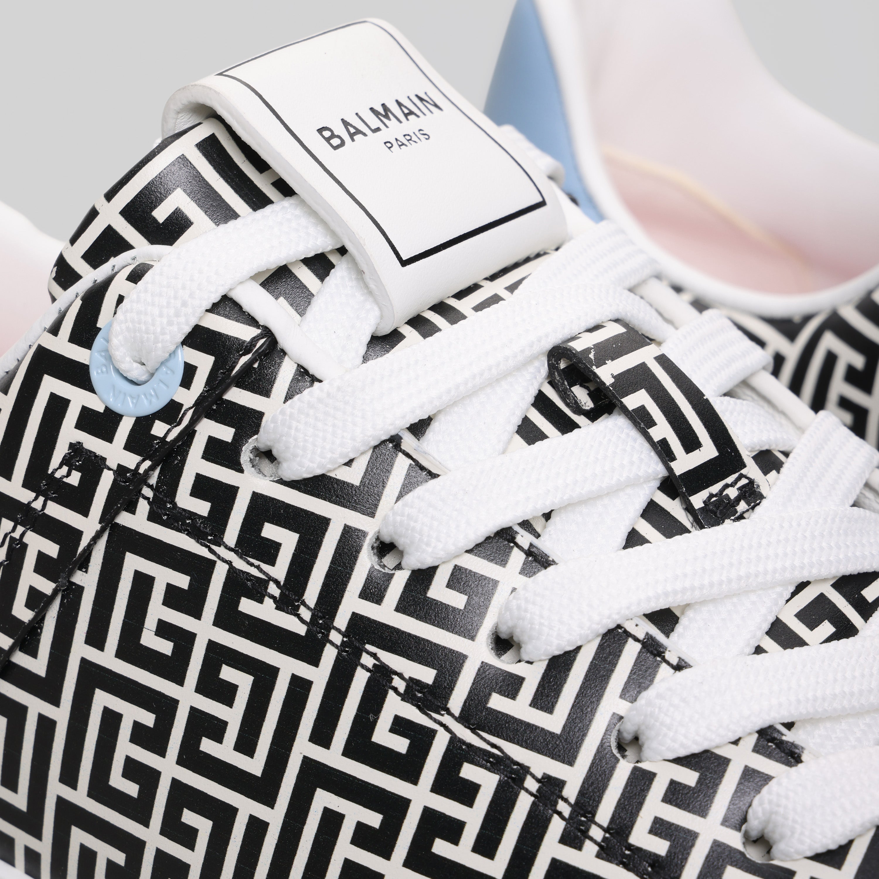 Sneakers Blancos Balmain B-Court-Calfskin Emb PB