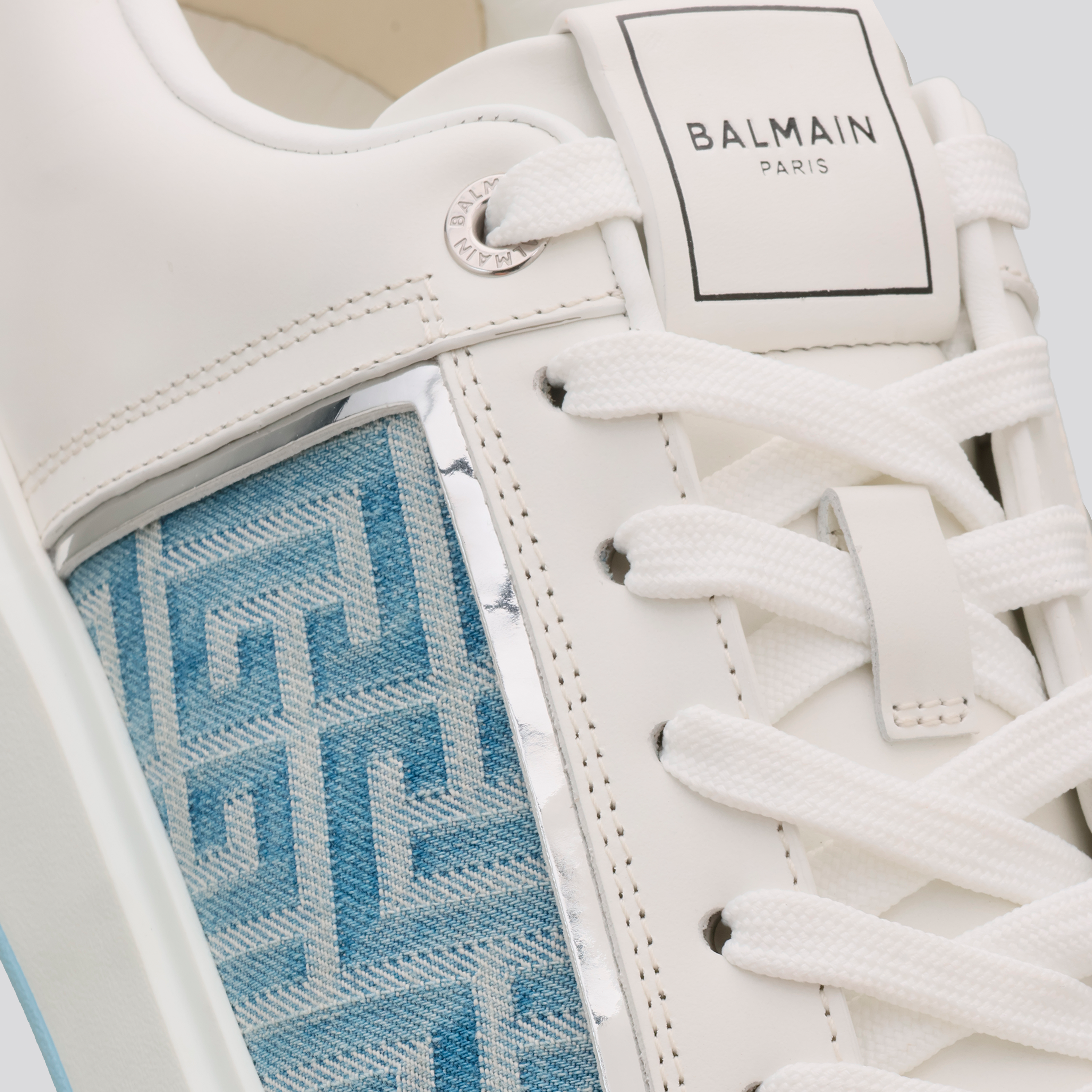 Sneakers Blancos Balmain B-Court Labyrinth MNG Denim