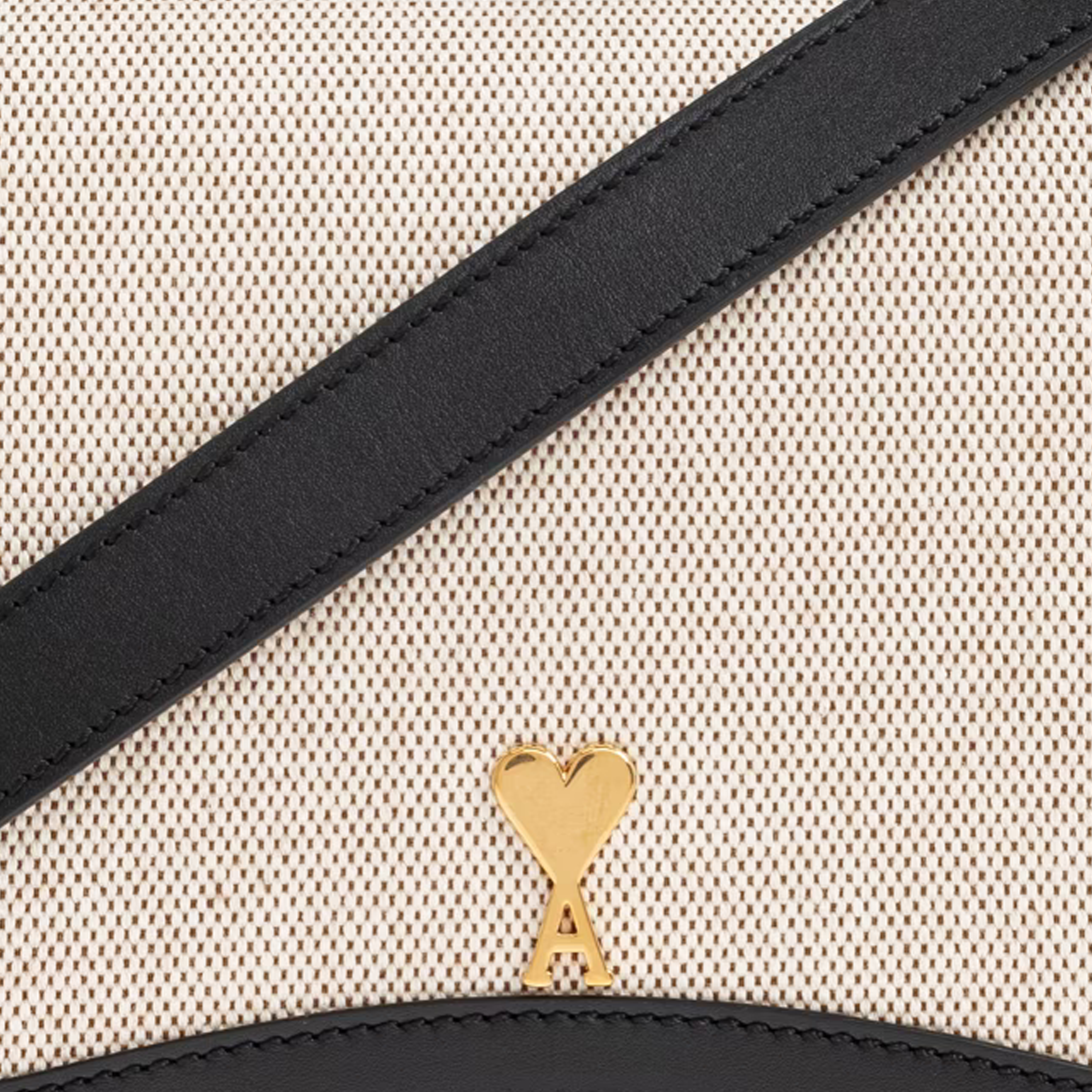 Cartera Beige Ami Paris