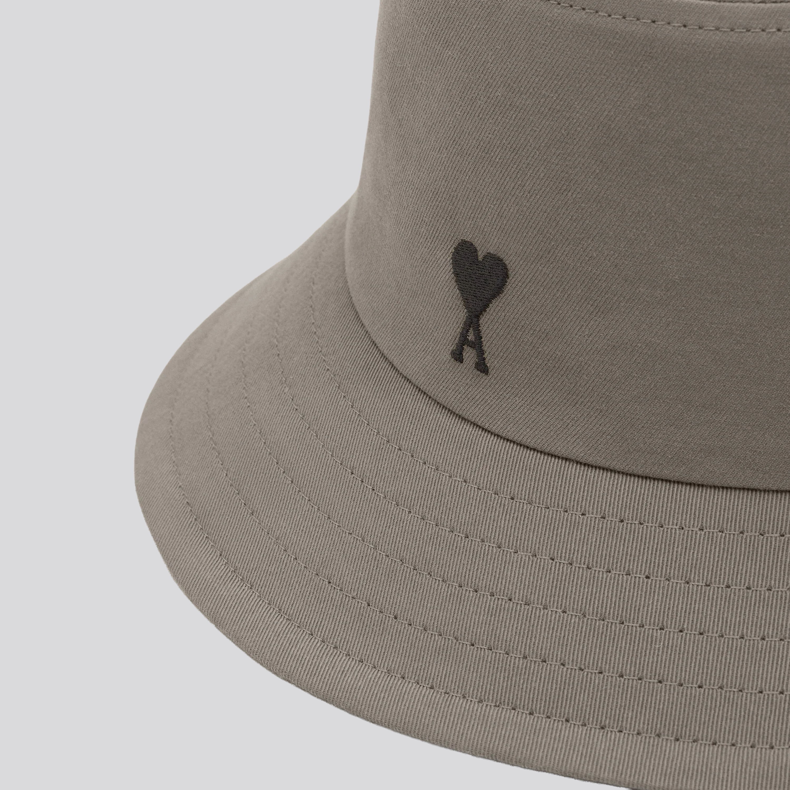 Gorro Gris Ami Paris Coeur
