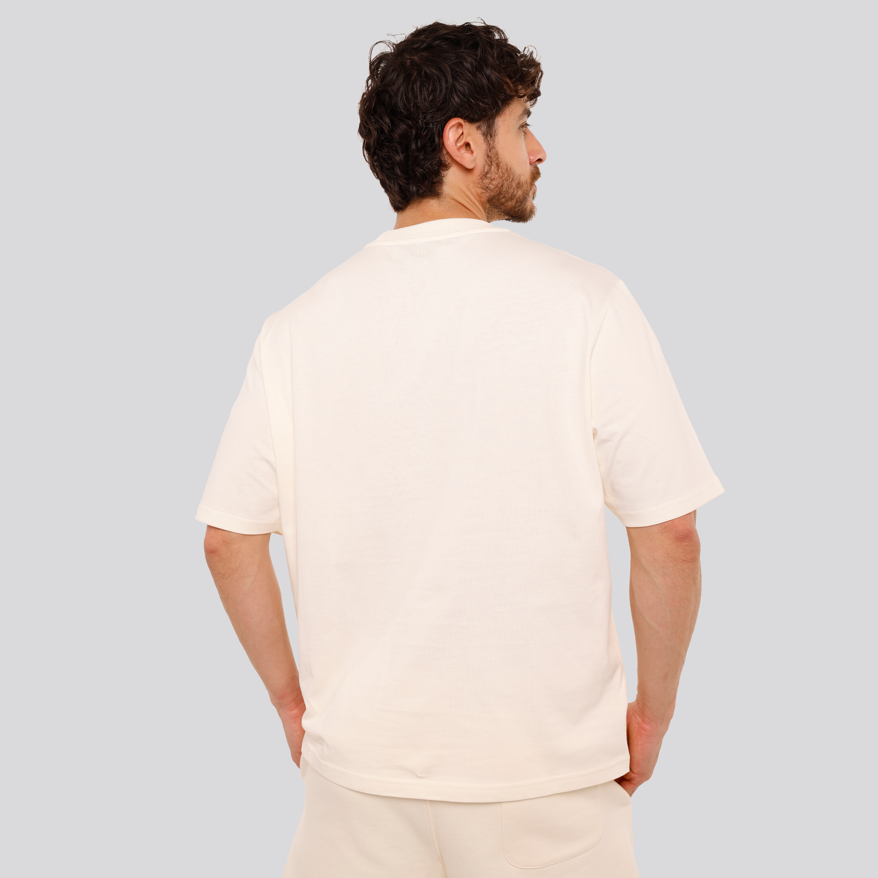Camiseta Blanca Ami Paris Tonal Embossed