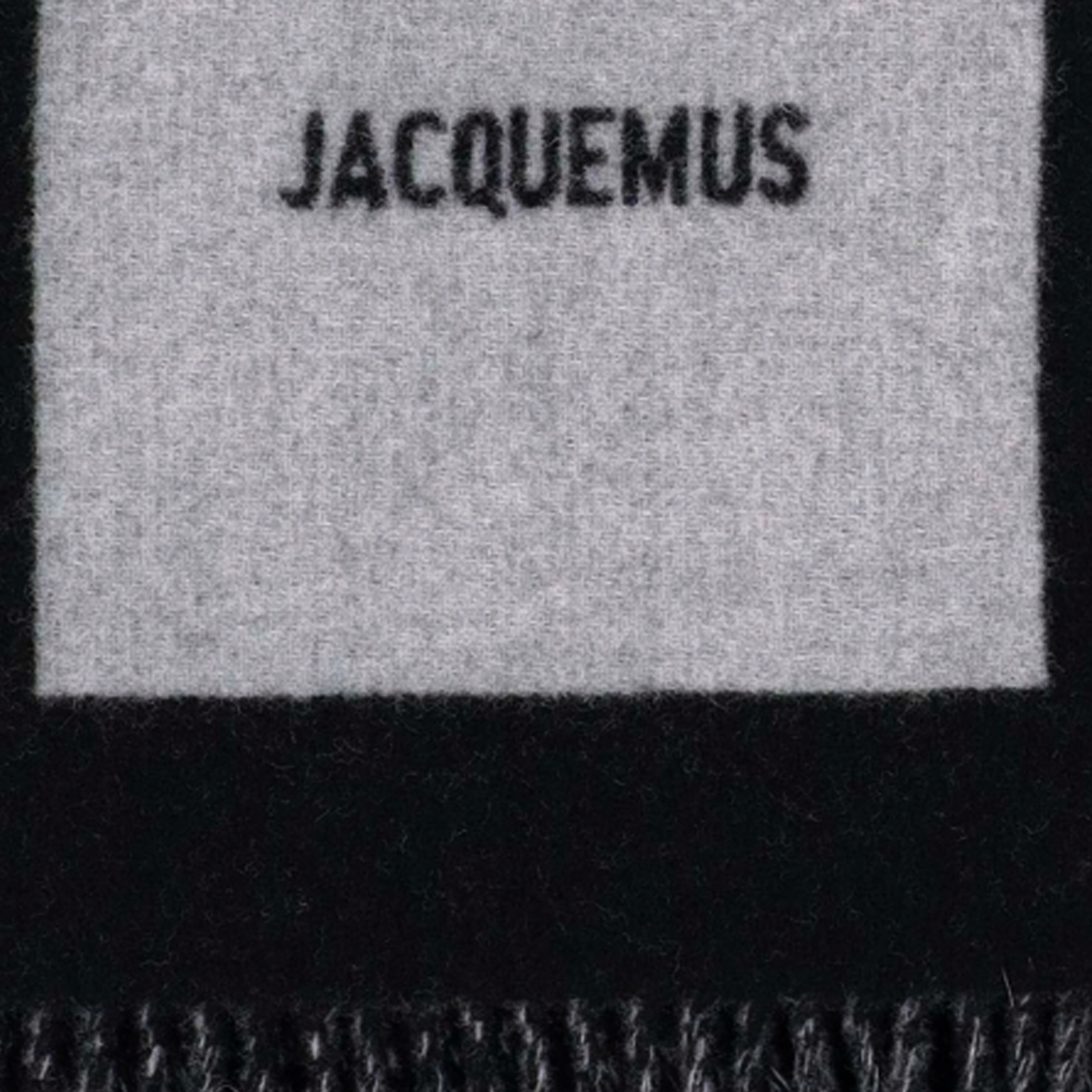Bufanda Negra Jacquemus L'Echarpe Rond Carre