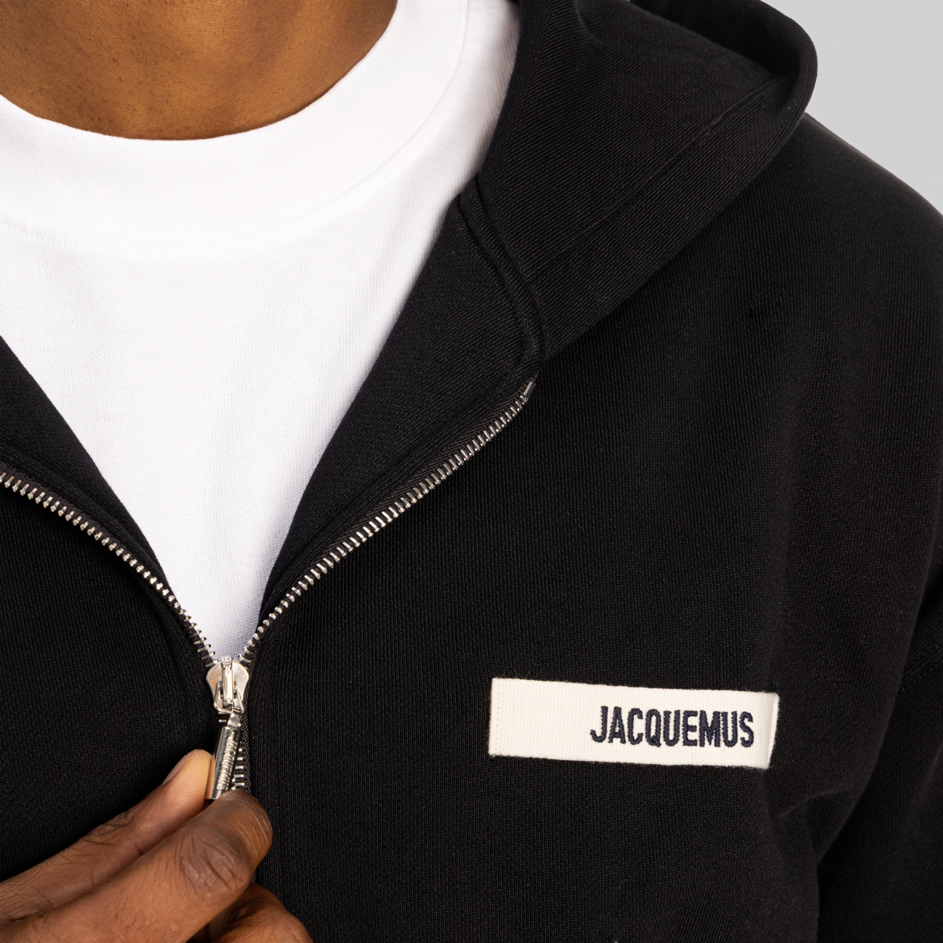 Chaqueta Negra Jacquemus Le Hoodie Zip