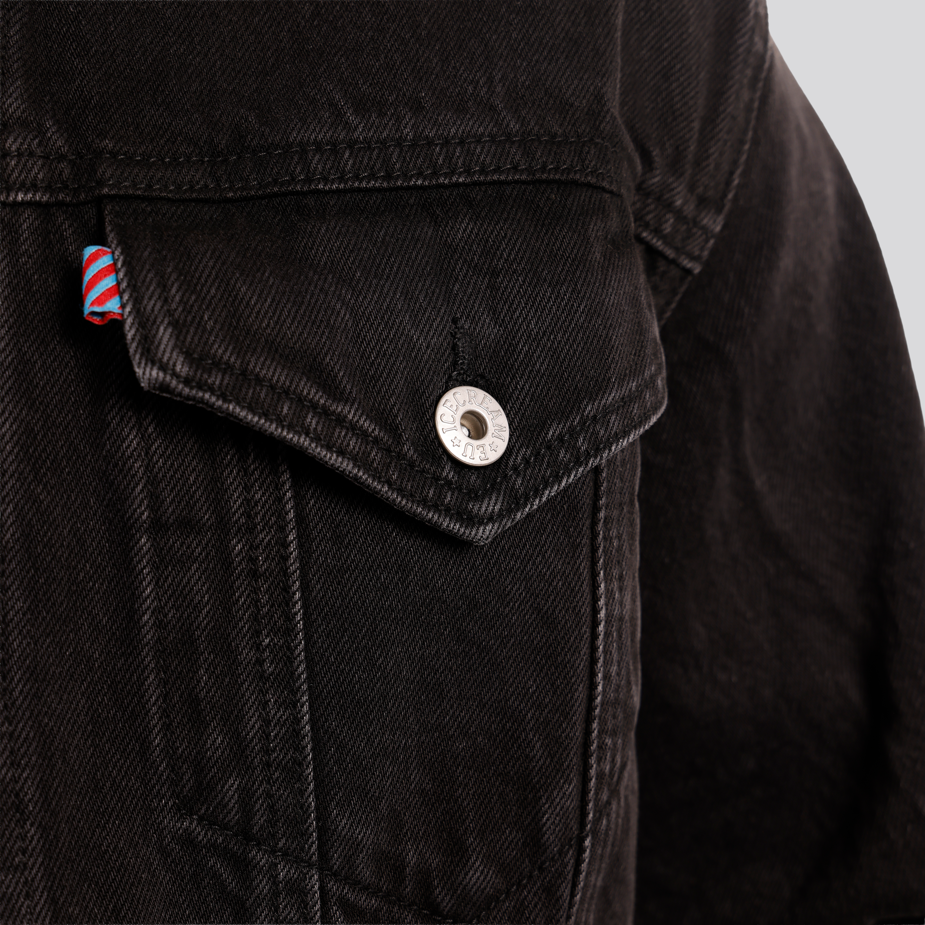 Chaqueta Negra ICECREAM Paint Running Dog Denim Trucker