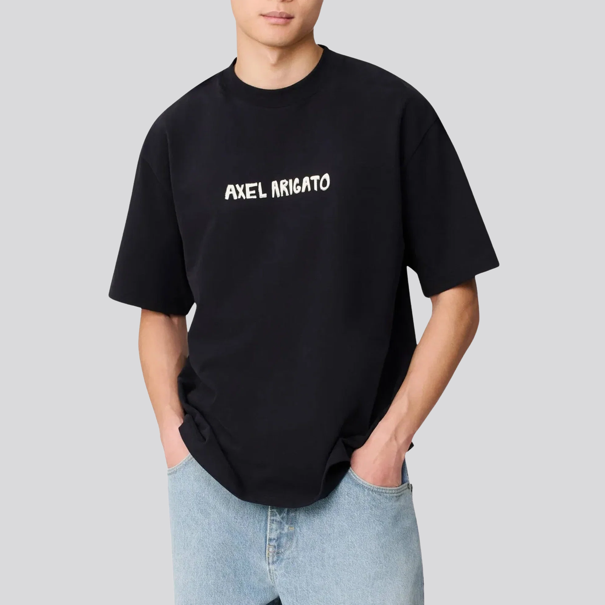Camiseta Negra Axel Arigato Bale