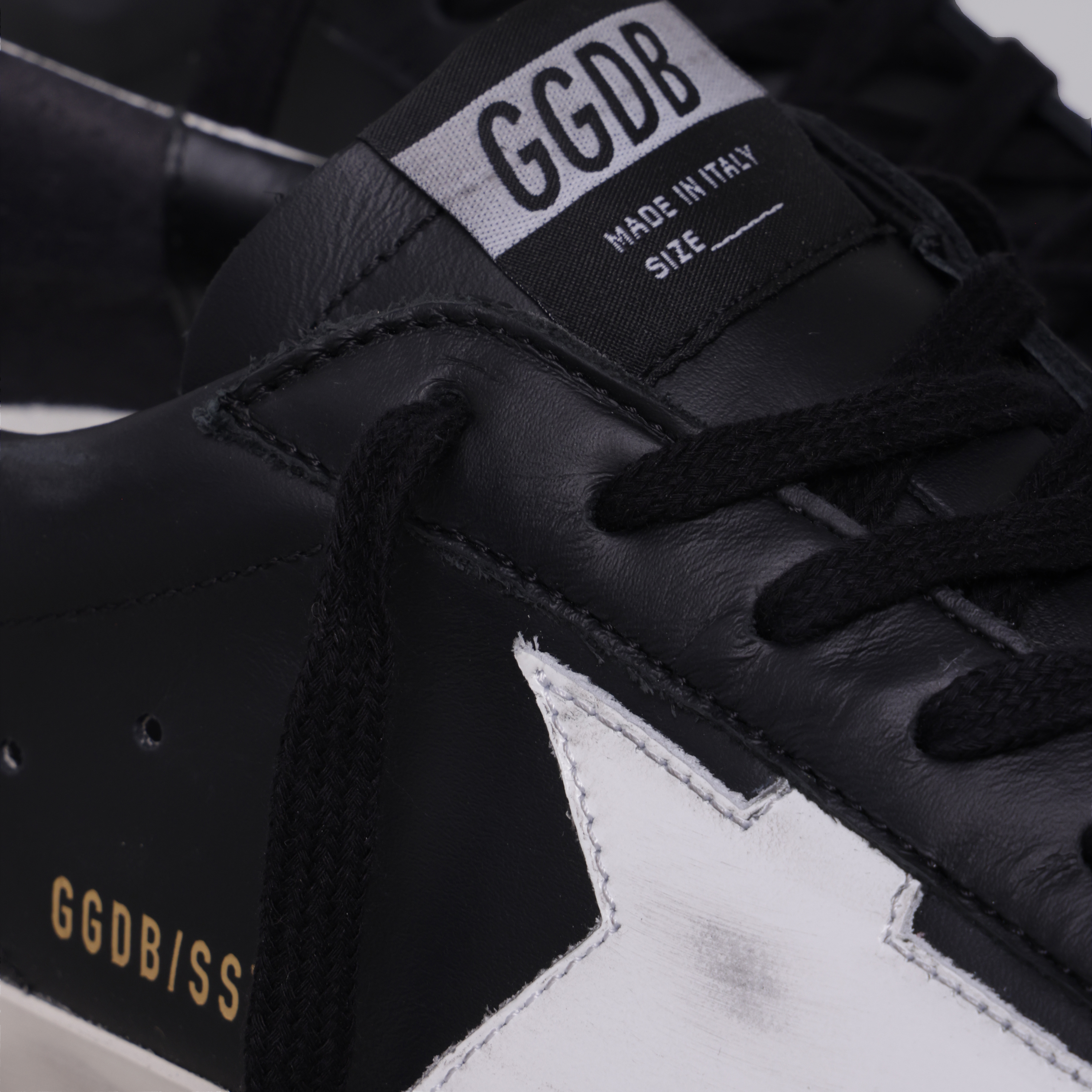 Sneakers Negros Dorado Golden Goose Super-Star