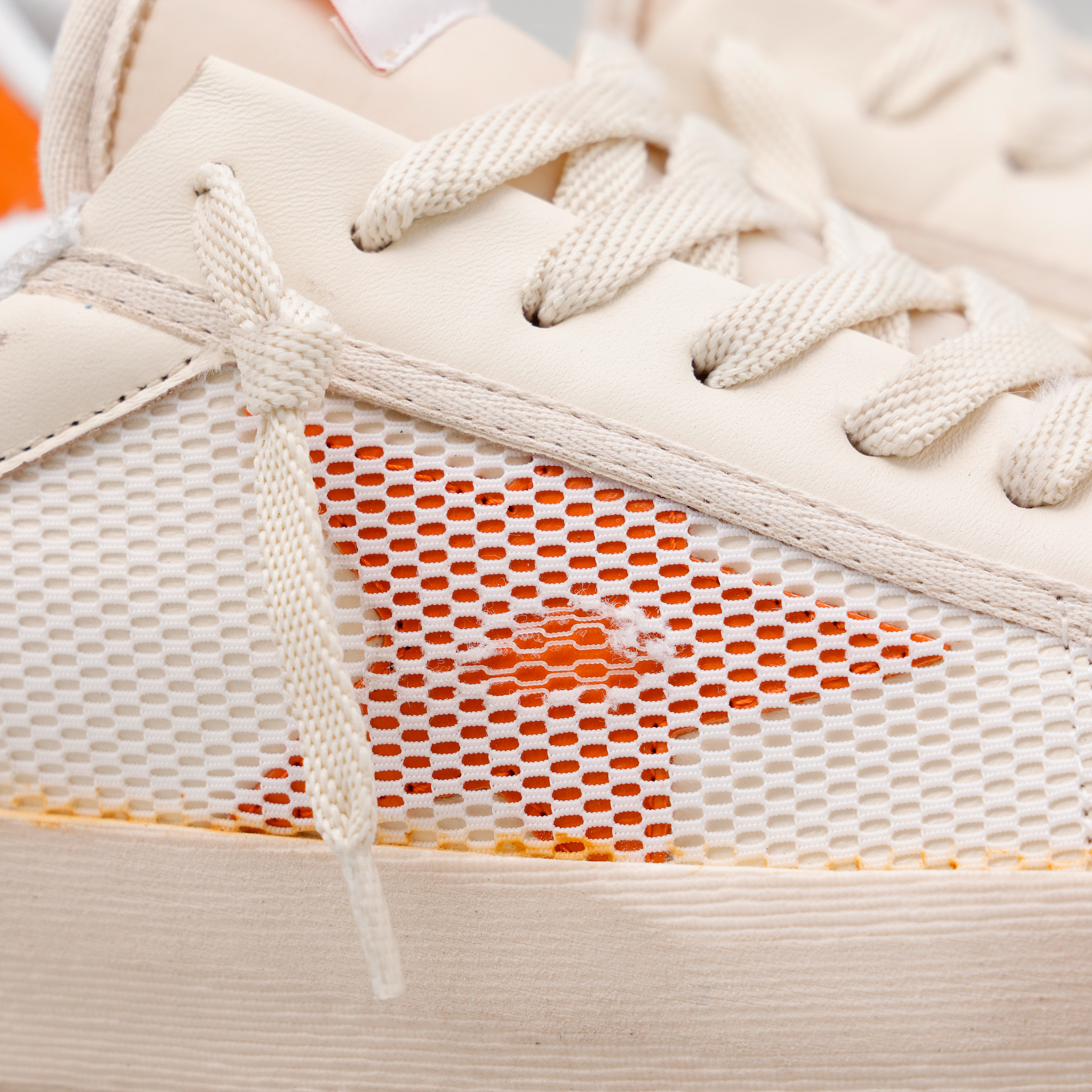 Sneakers Blancos Golden Goose Naranja Stardan Suede