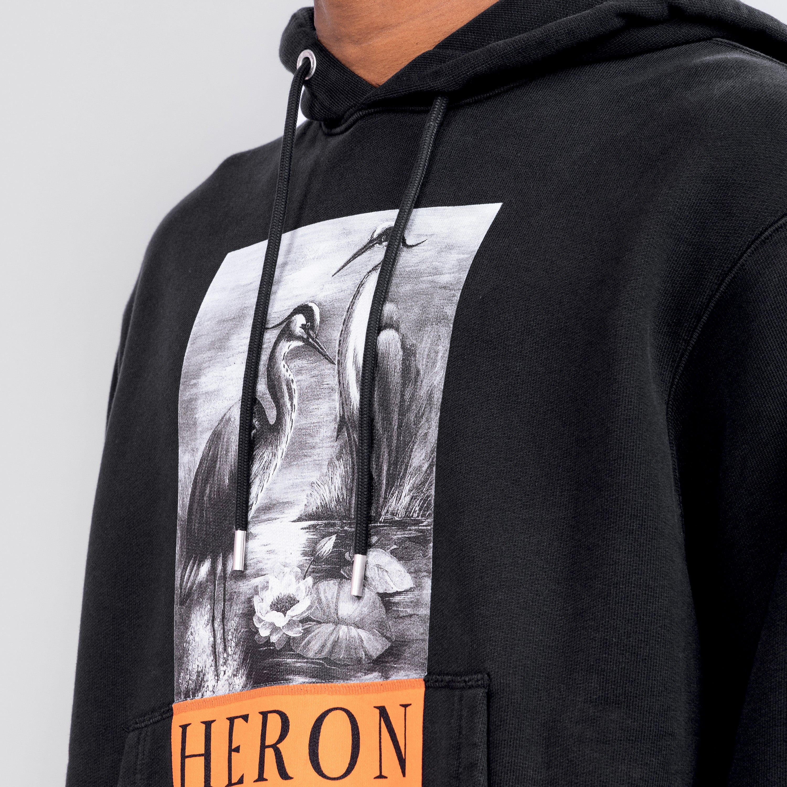 Buzo Tipo Hoodie Negro Heron Preston NF