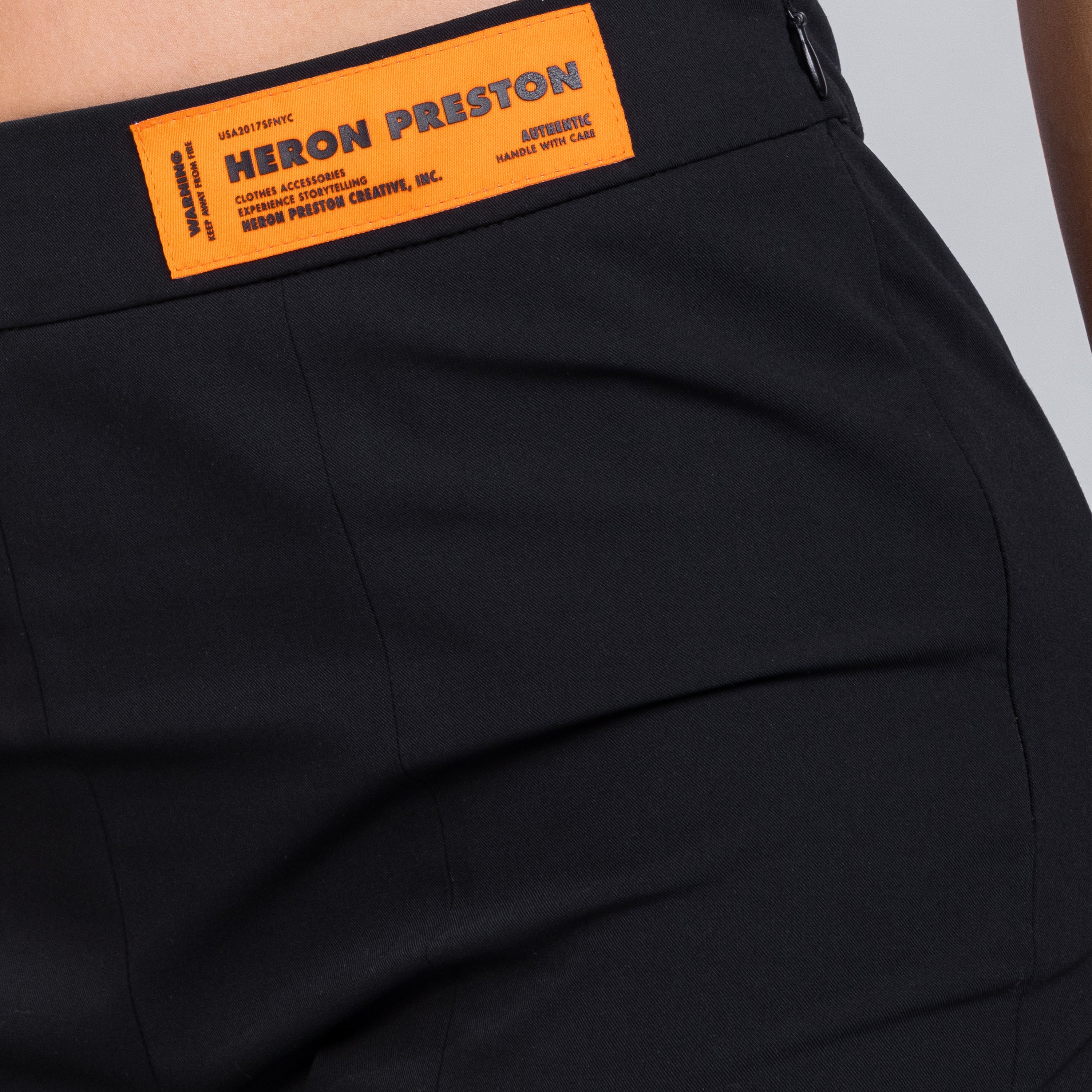 Pantalón Negro Heron Preston Gabardine Zip