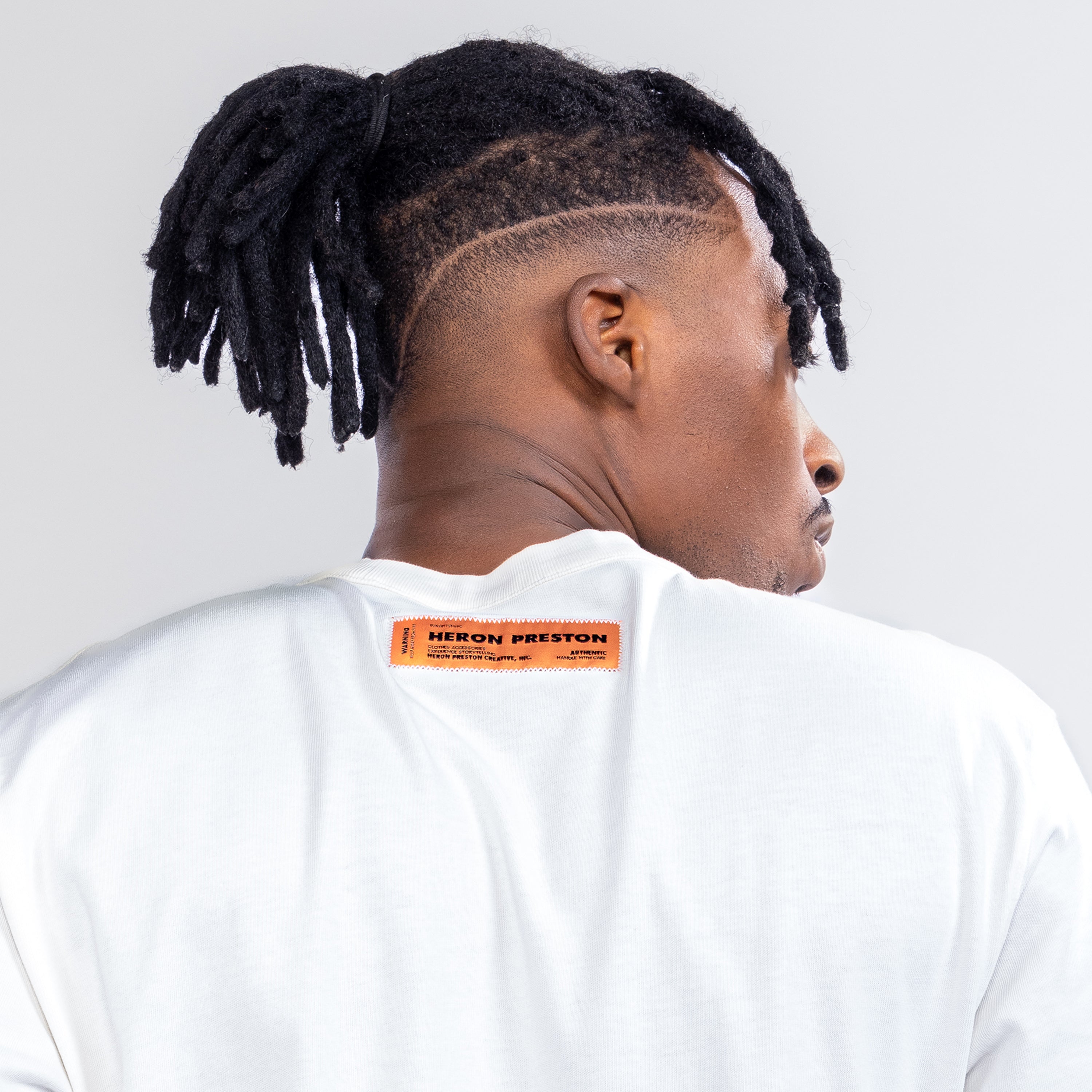 Camiseta Ivory Purple Heron Preston Censored