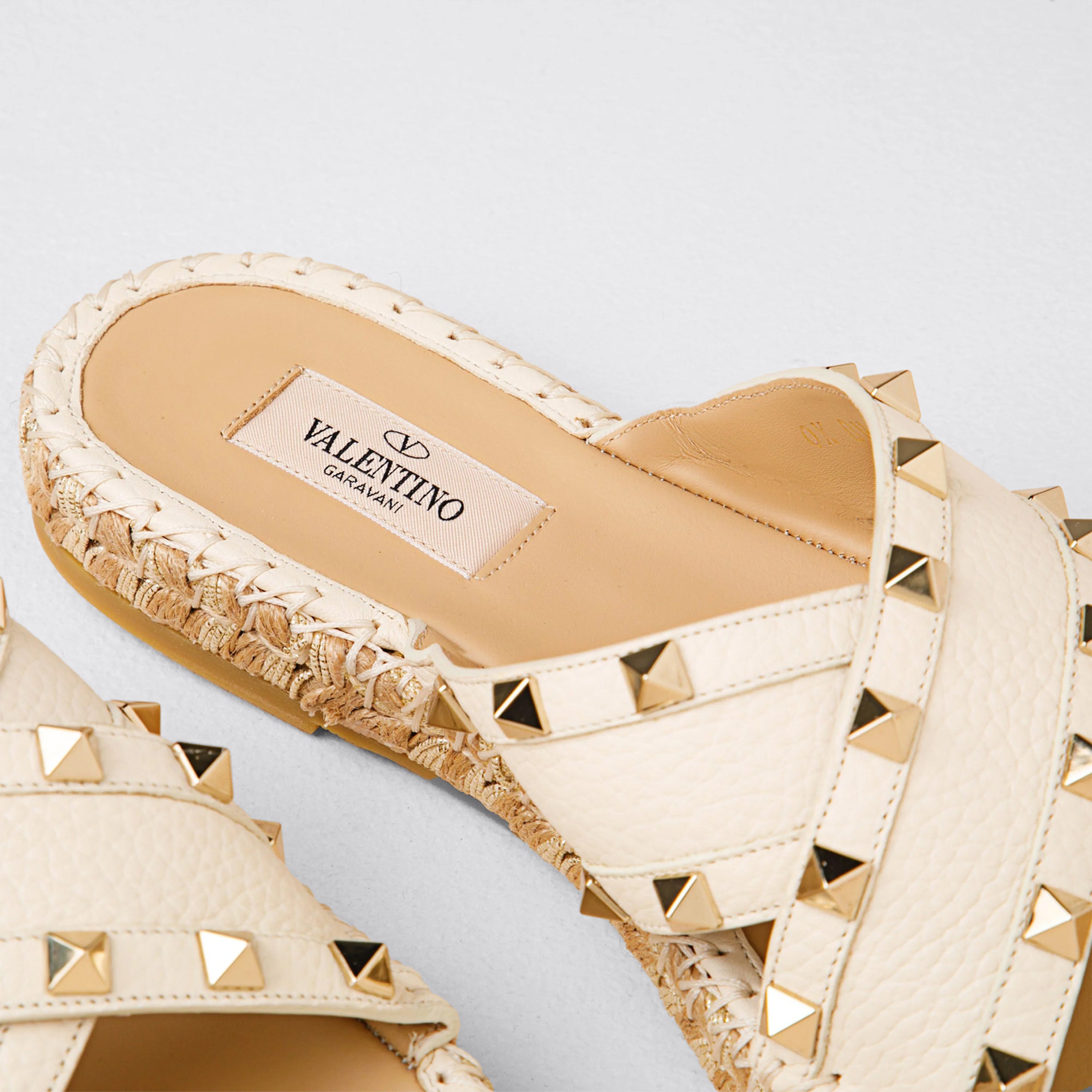 Sandalias Marfil Claro Alpargatas Valentino