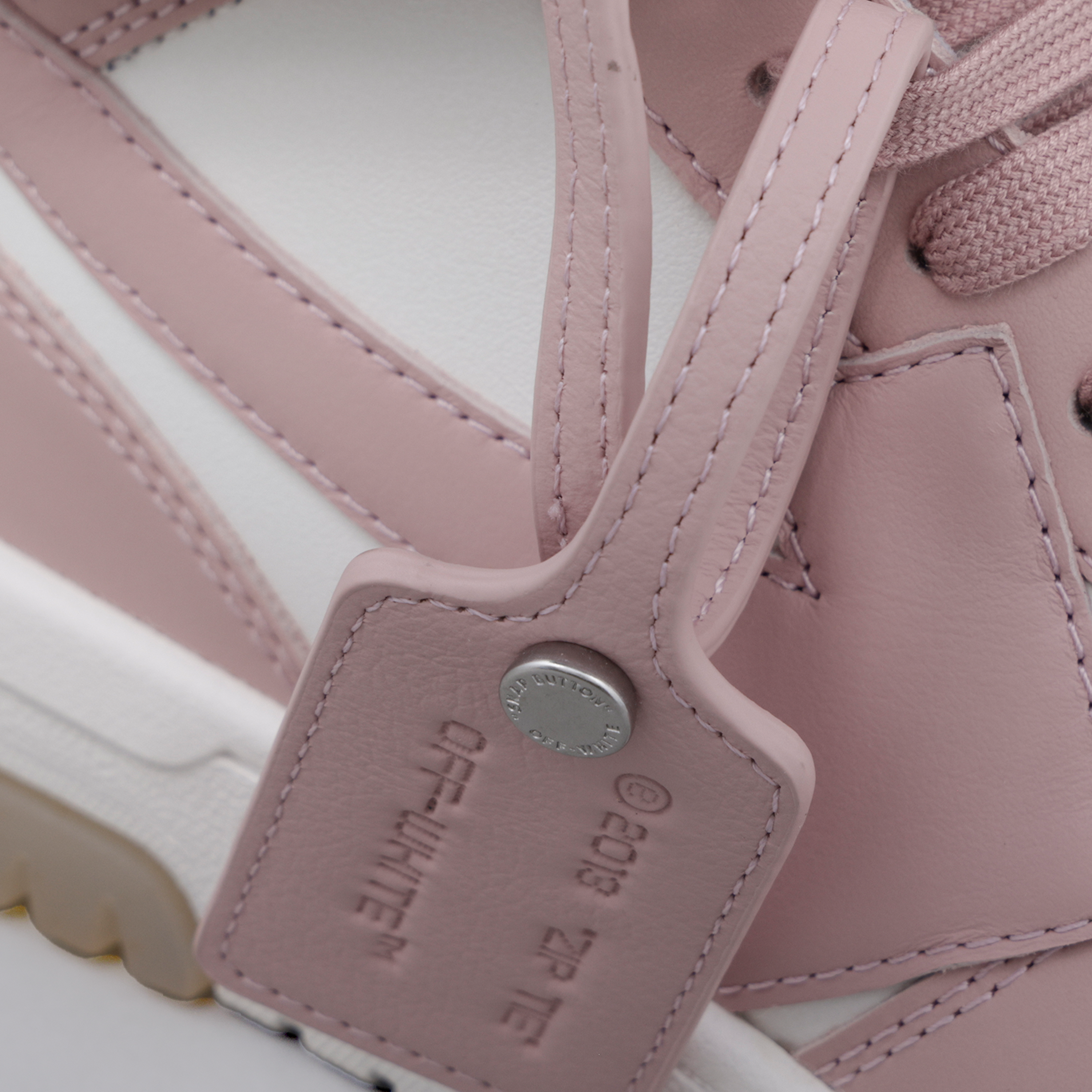 Sneakers Rosado Off-White OOO Mid Top