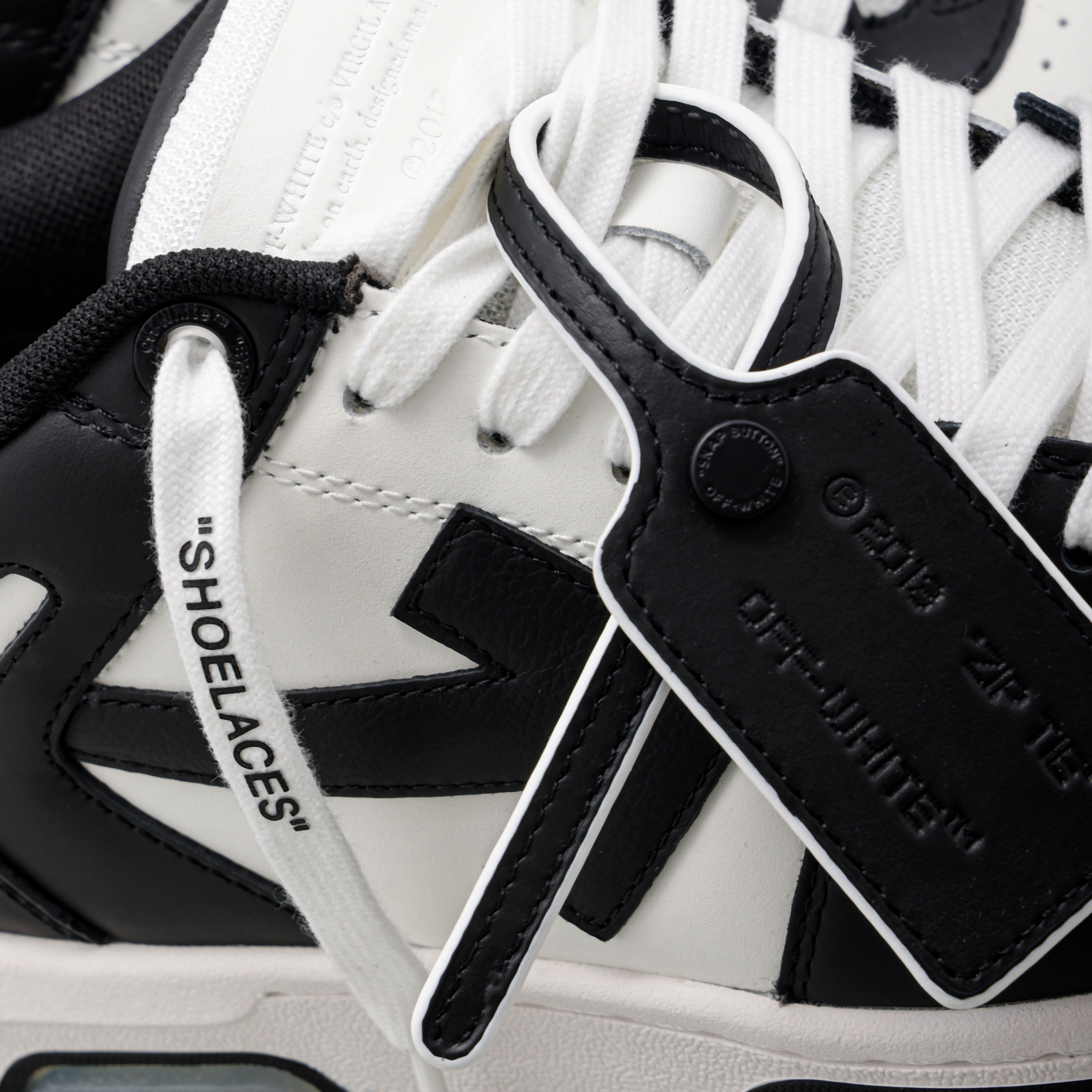 Sneakers Negros Blanco Off-White "OOO"