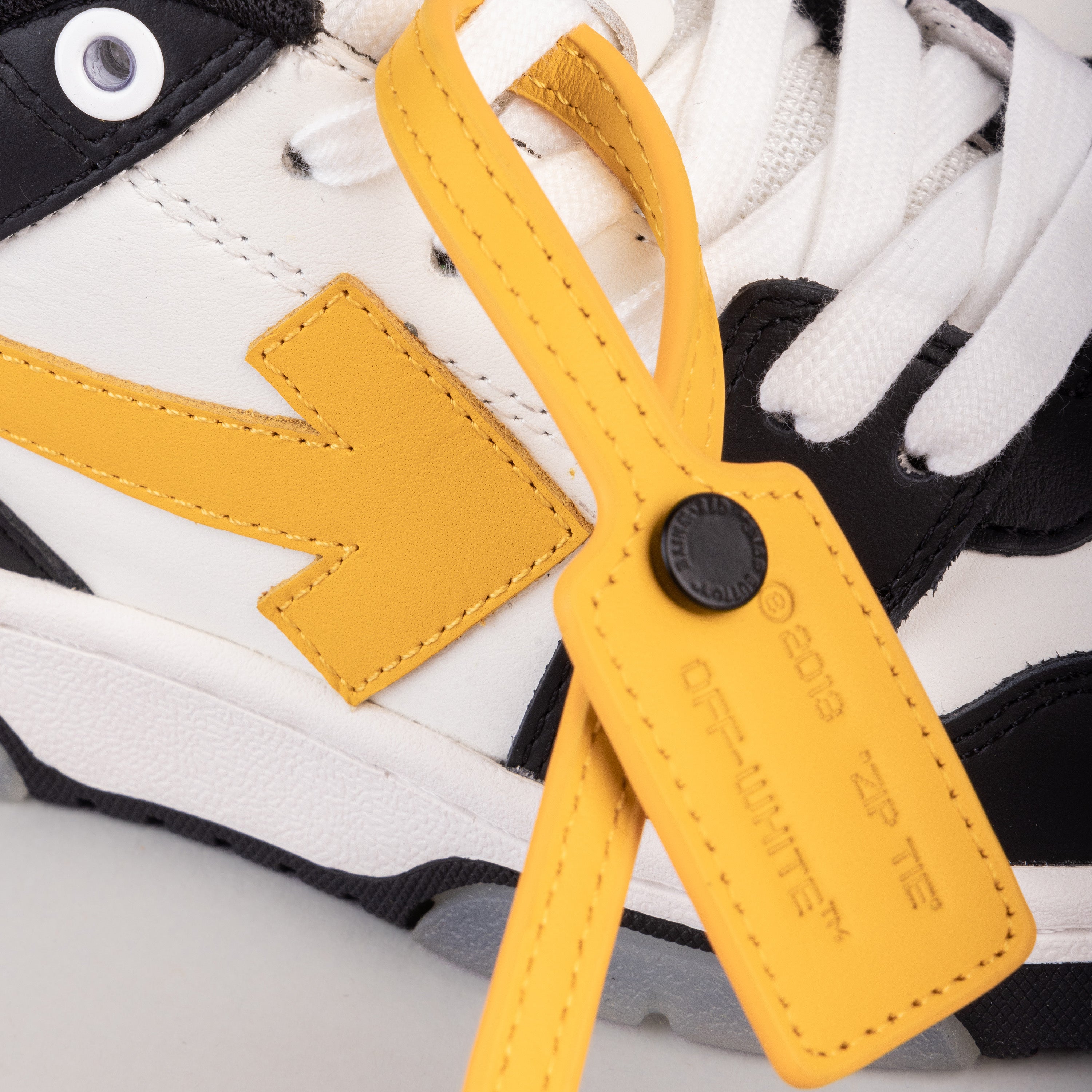 Sneakers Negros Off-White Kids Out Of Office