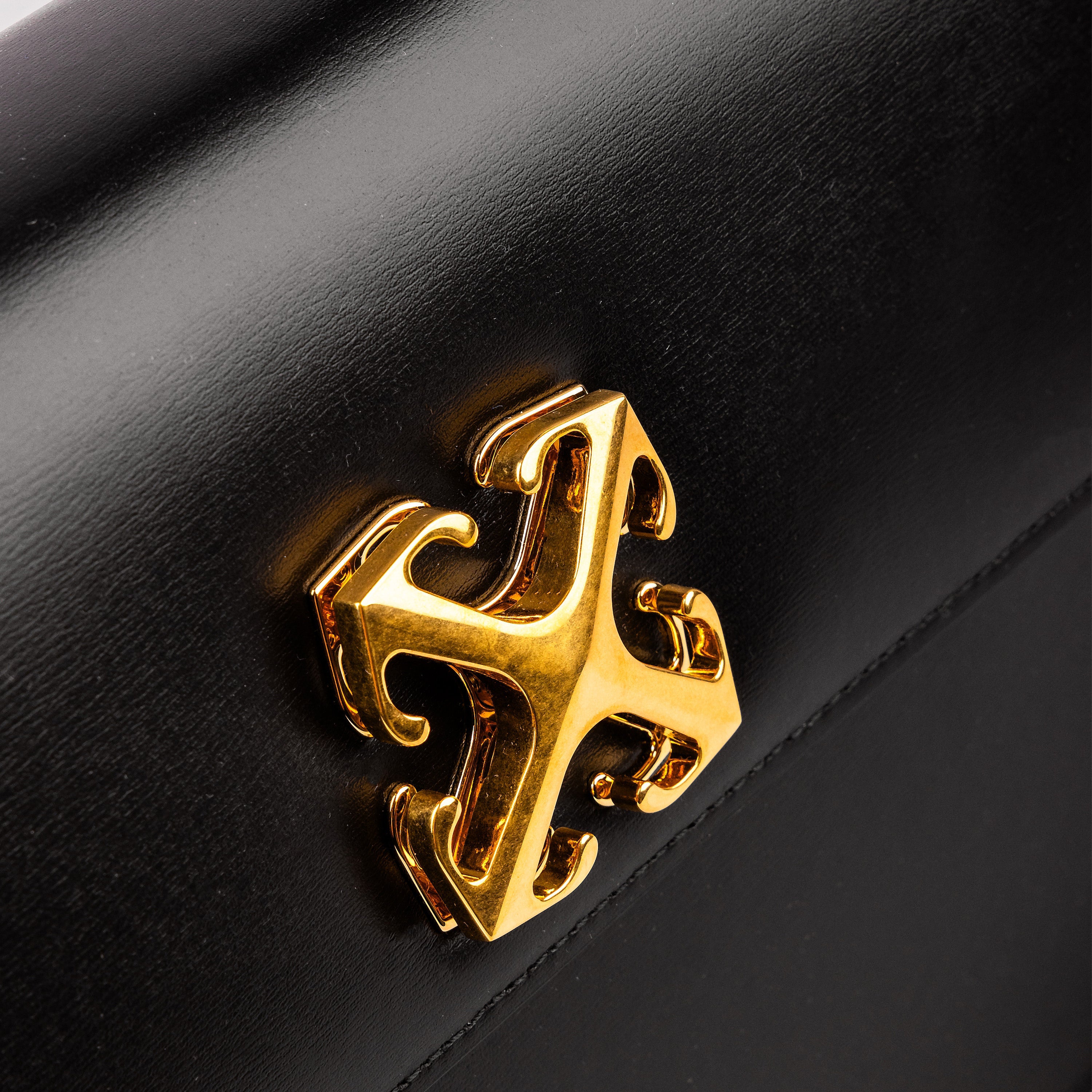 Cartera Negra Off-White Jitney 2.8 Top Handle WOven