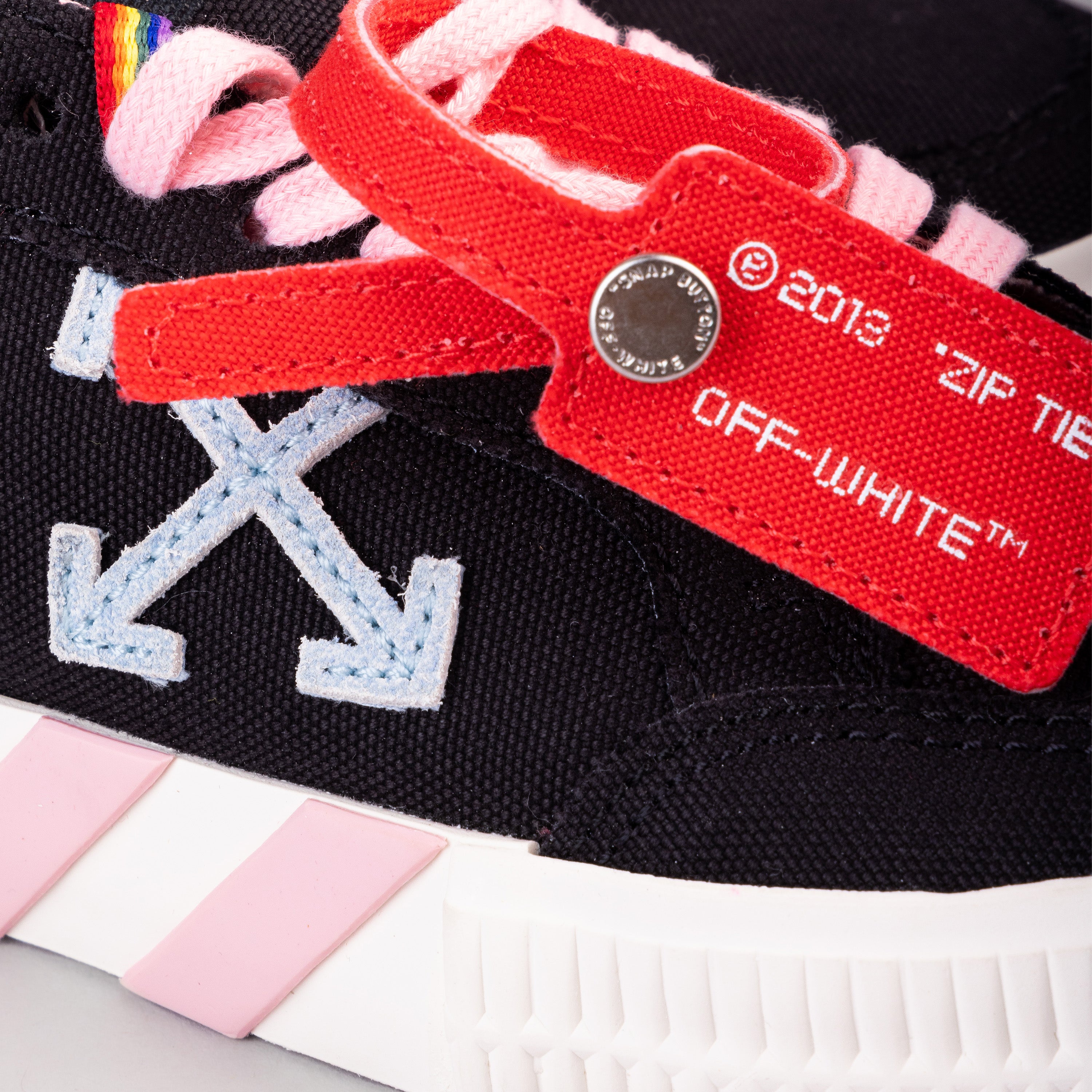 Sneakers Negros Off-White Kids Vulcanized
