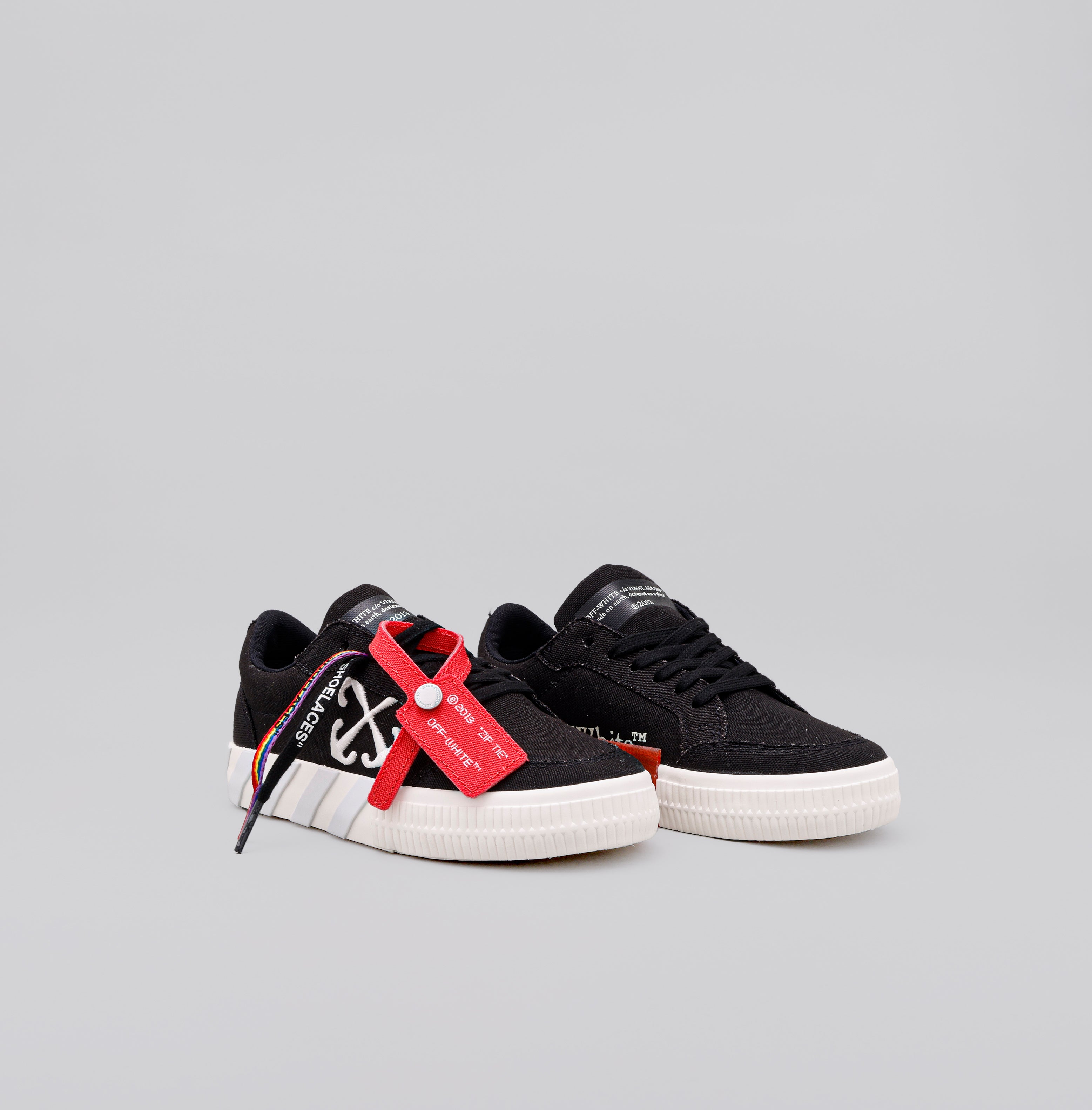 Sneakers Negro Blanco Off-White Kids Vulcanized